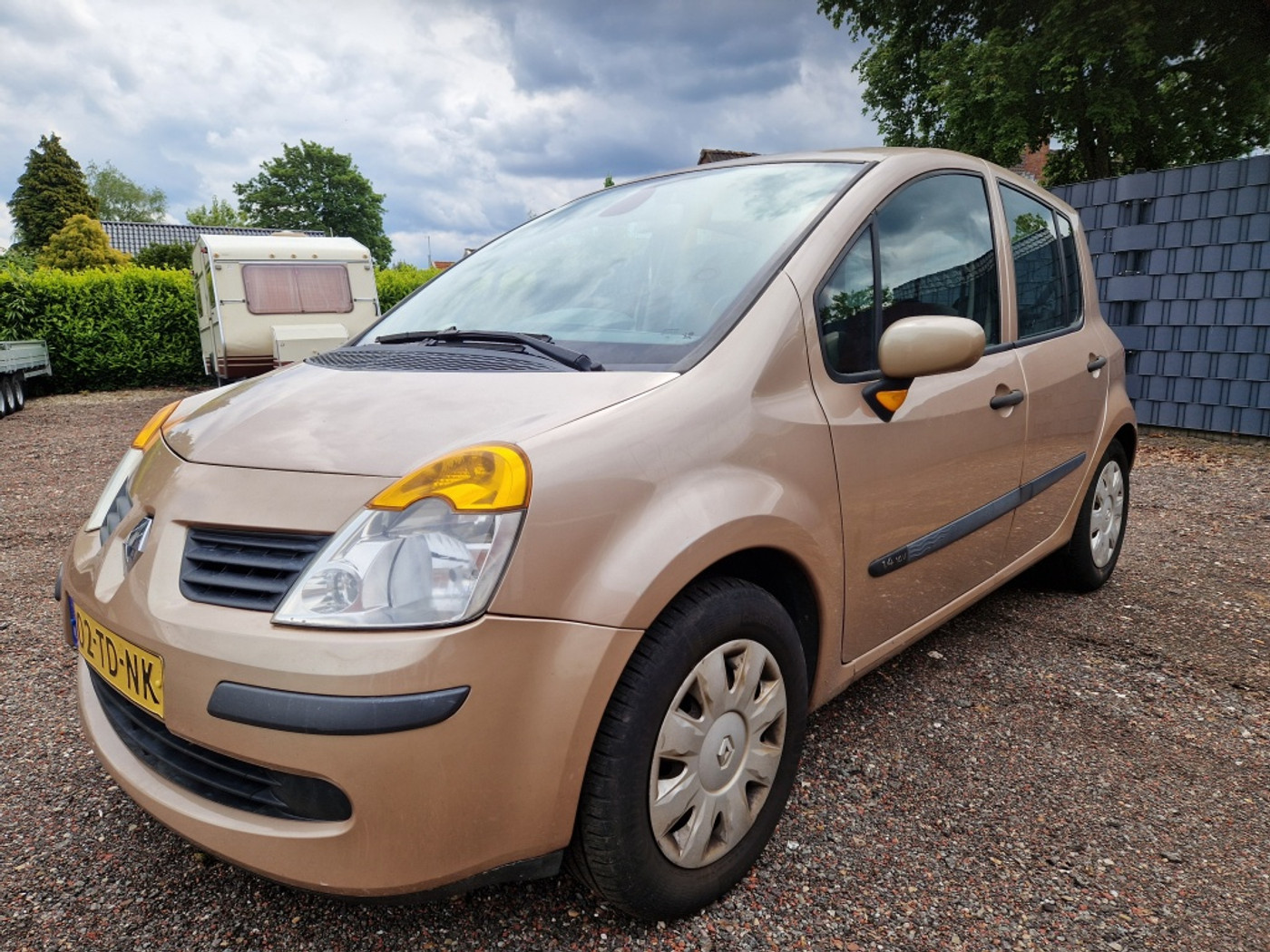 Renault Modus 1.4-16V Expr.Luxe Airco 2006 - voorkant