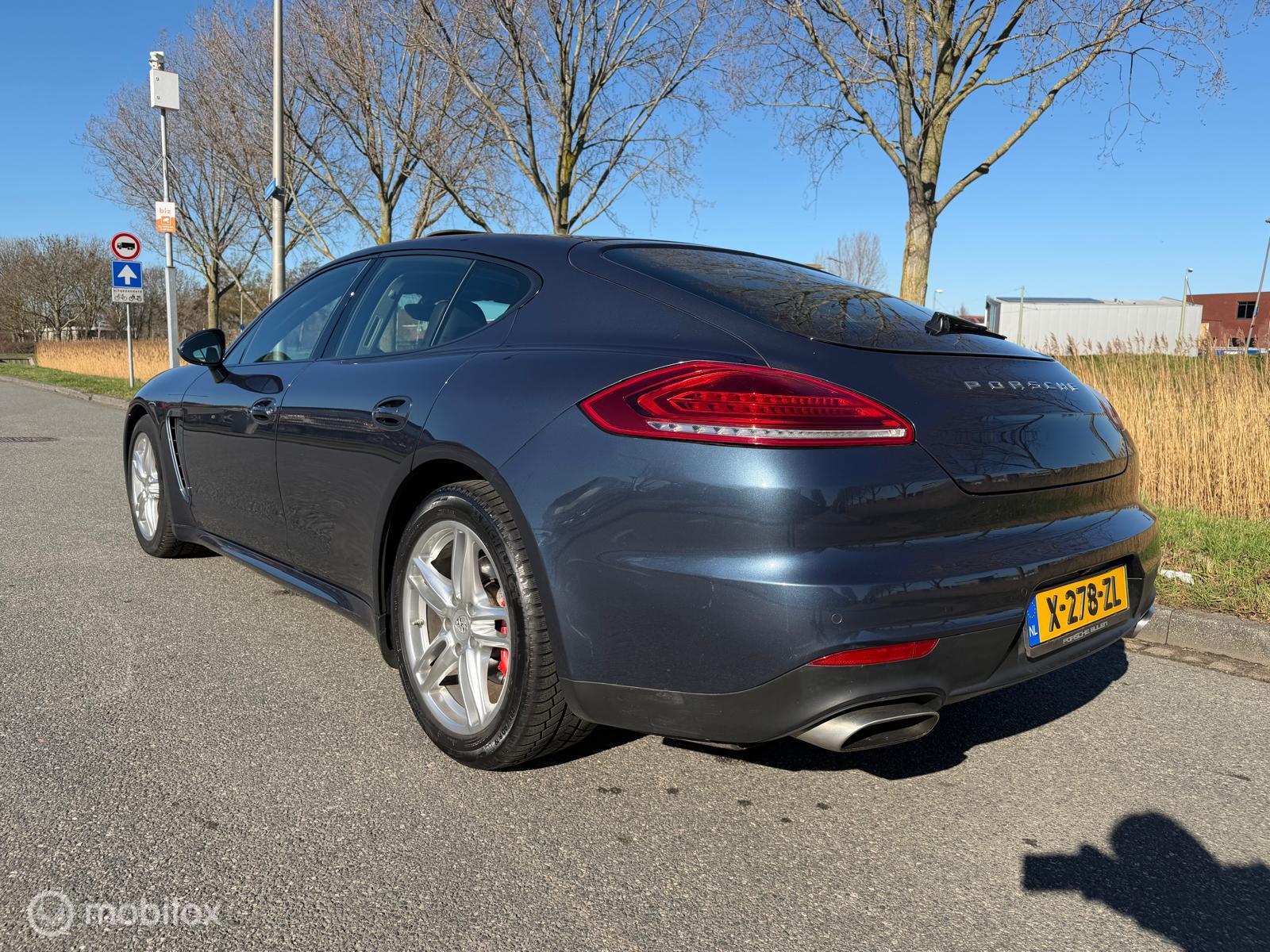 Foto van Porsche Panamera