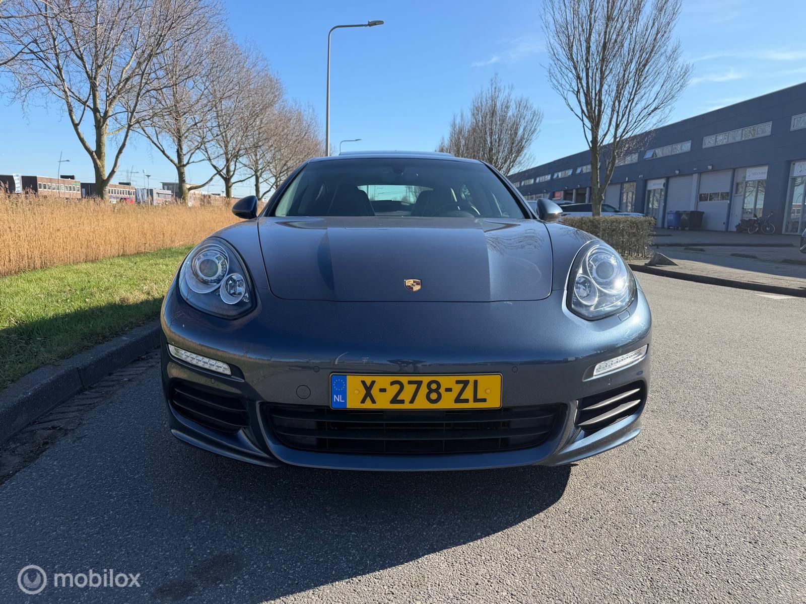 Foto van Porsche Panamera
