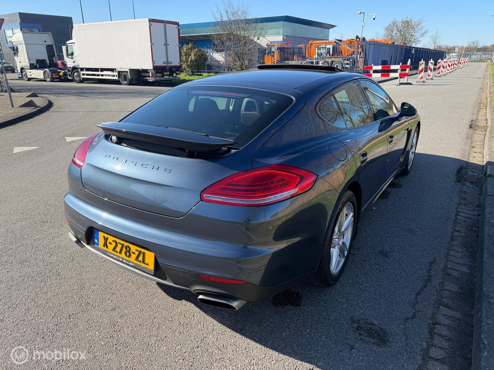 Foto van Porsche Panamera