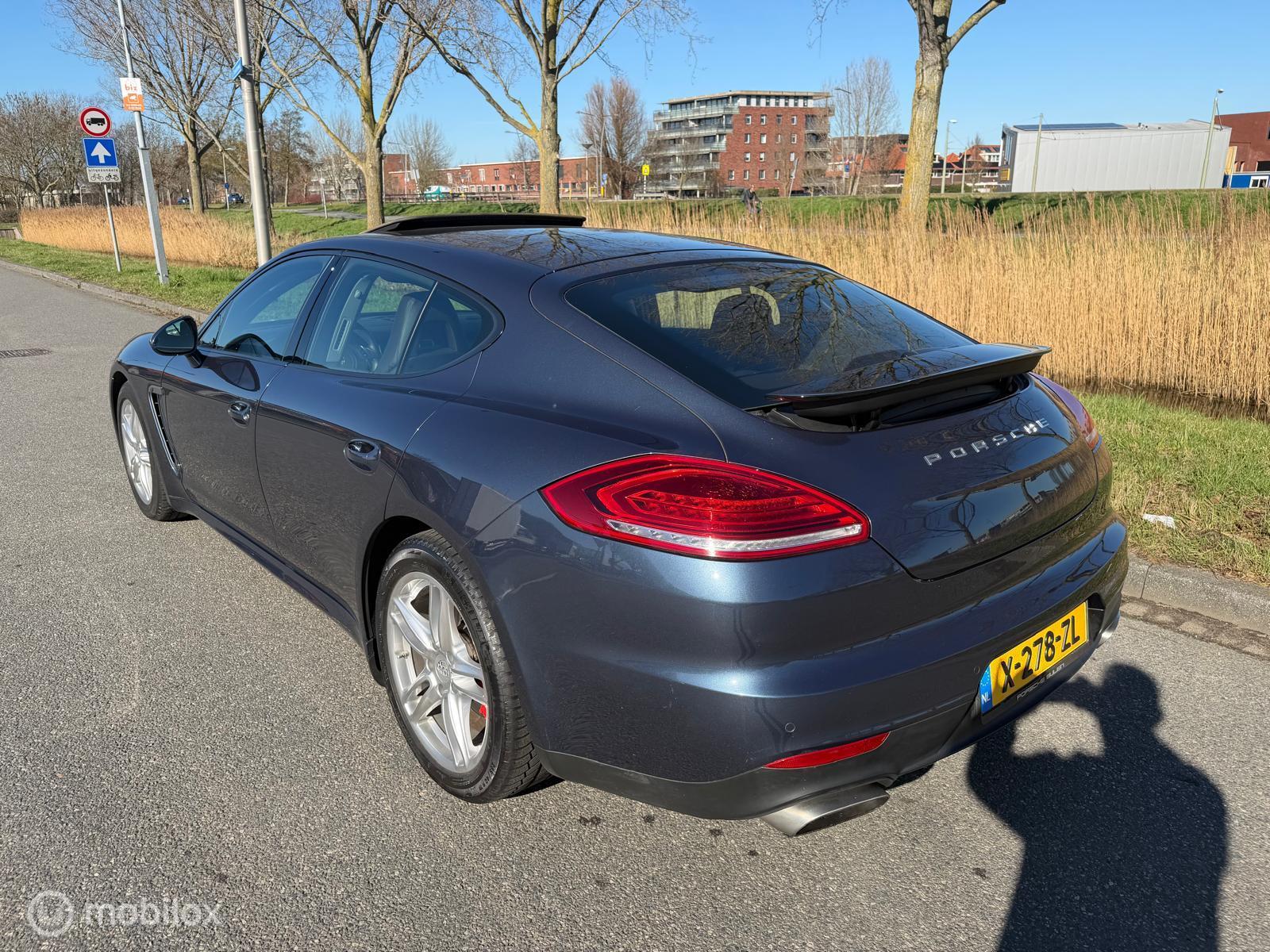 Foto van Porsche Panamera
