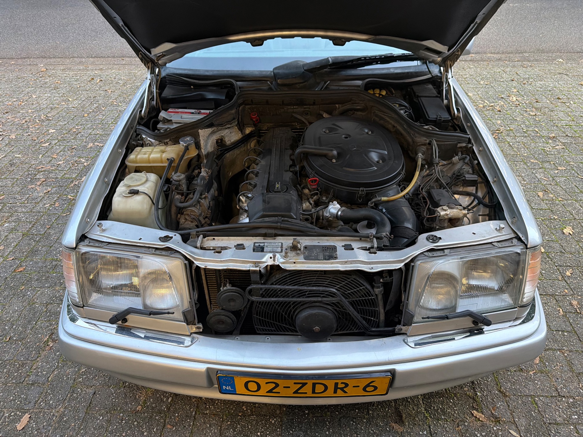 Foto van Mercedes-Benz 300 E