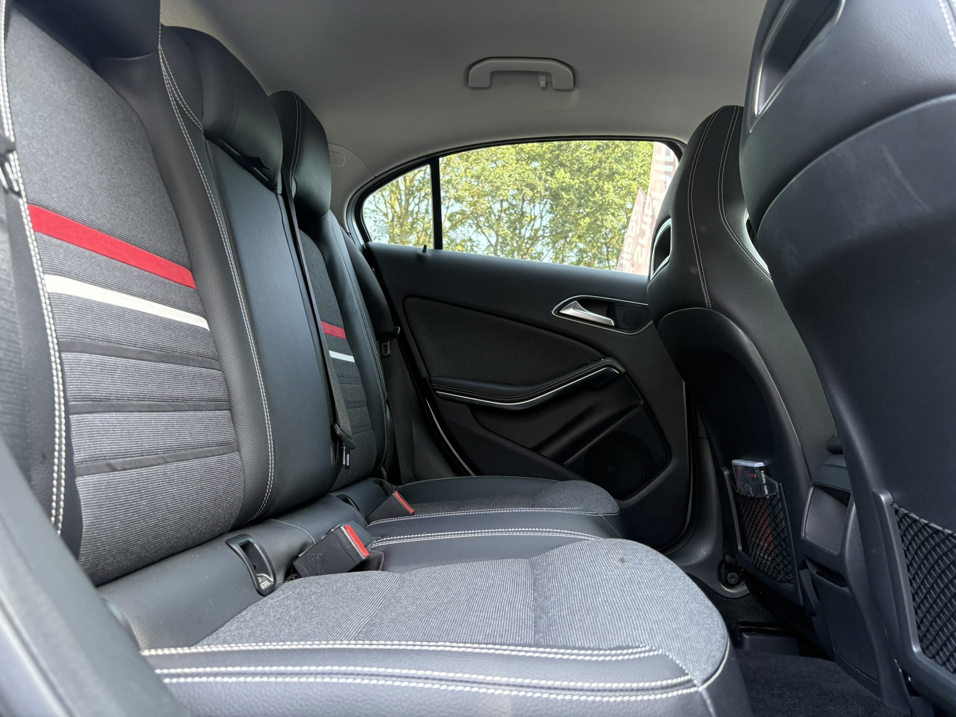 Foto van Mercedes-Benz A 180