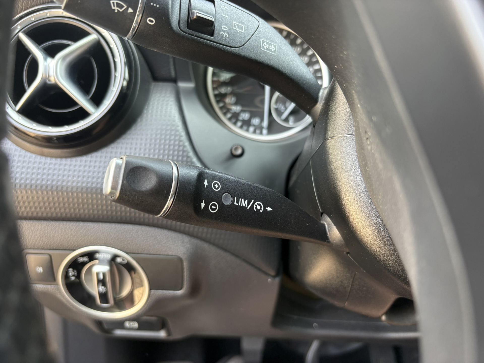 Foto van Mercedes-Benz A 180