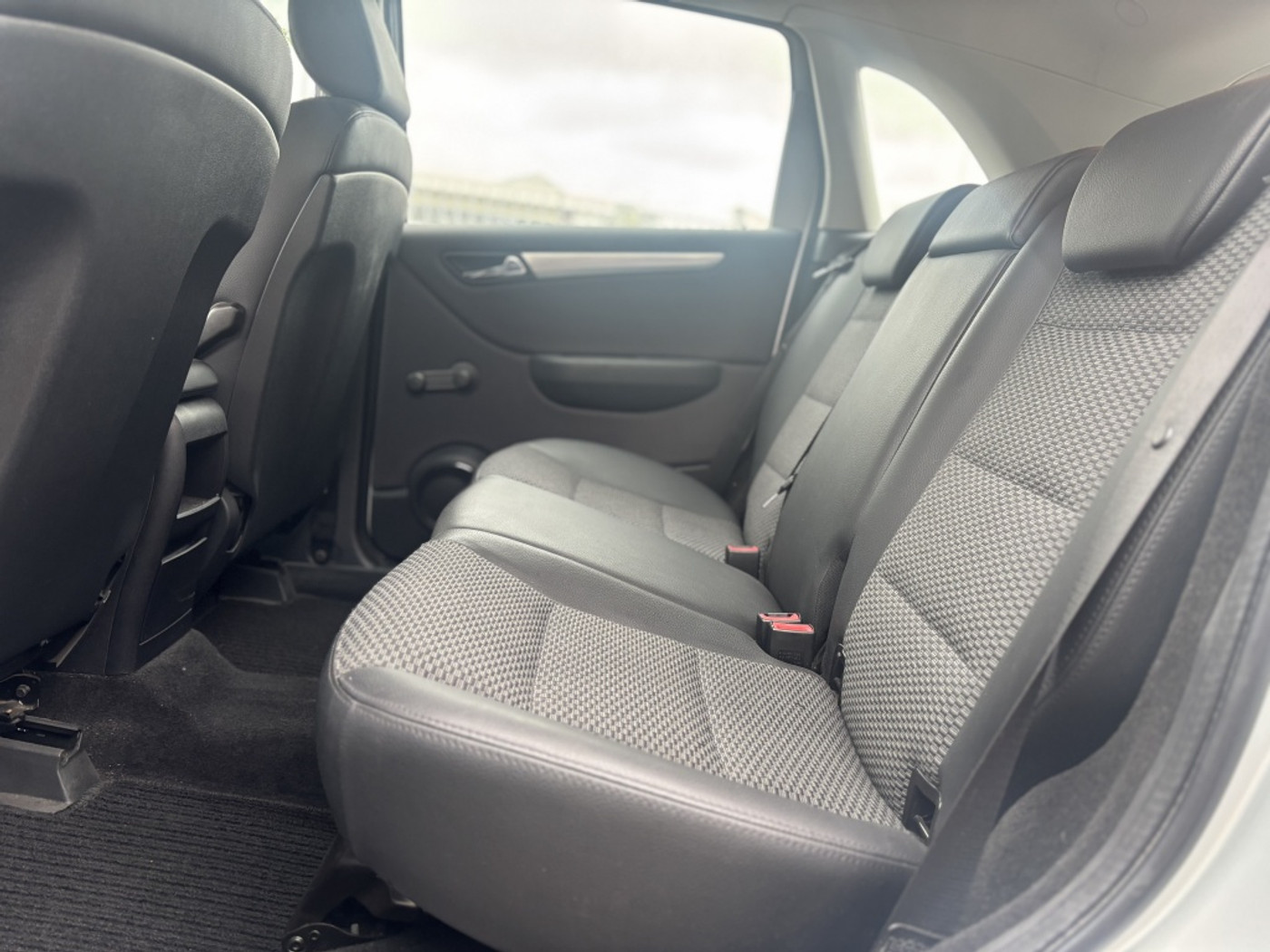 Foto van Mercedes-Benz B 160