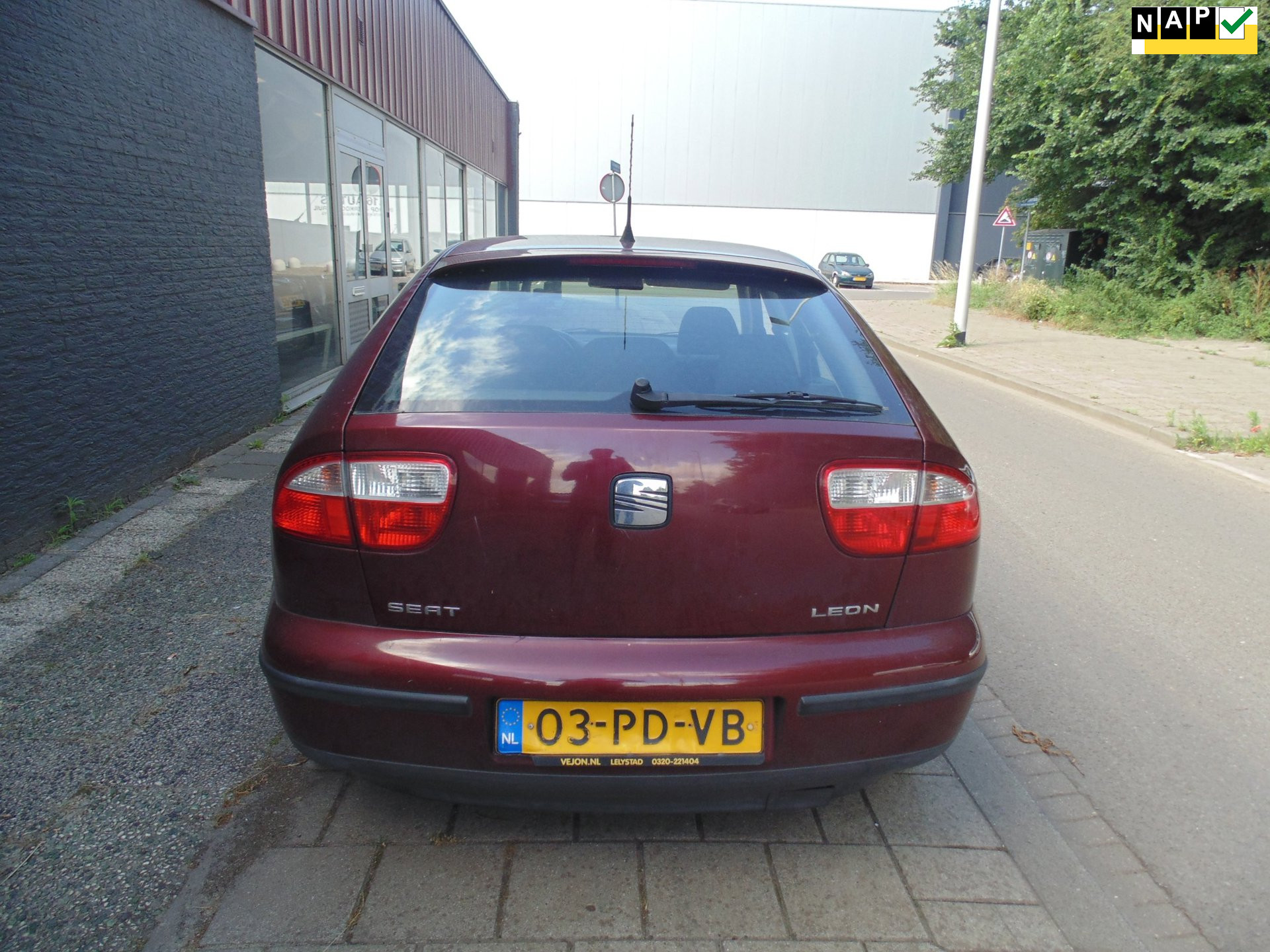 Seat Leon 1.6-16V Sport 2004 - voorkant