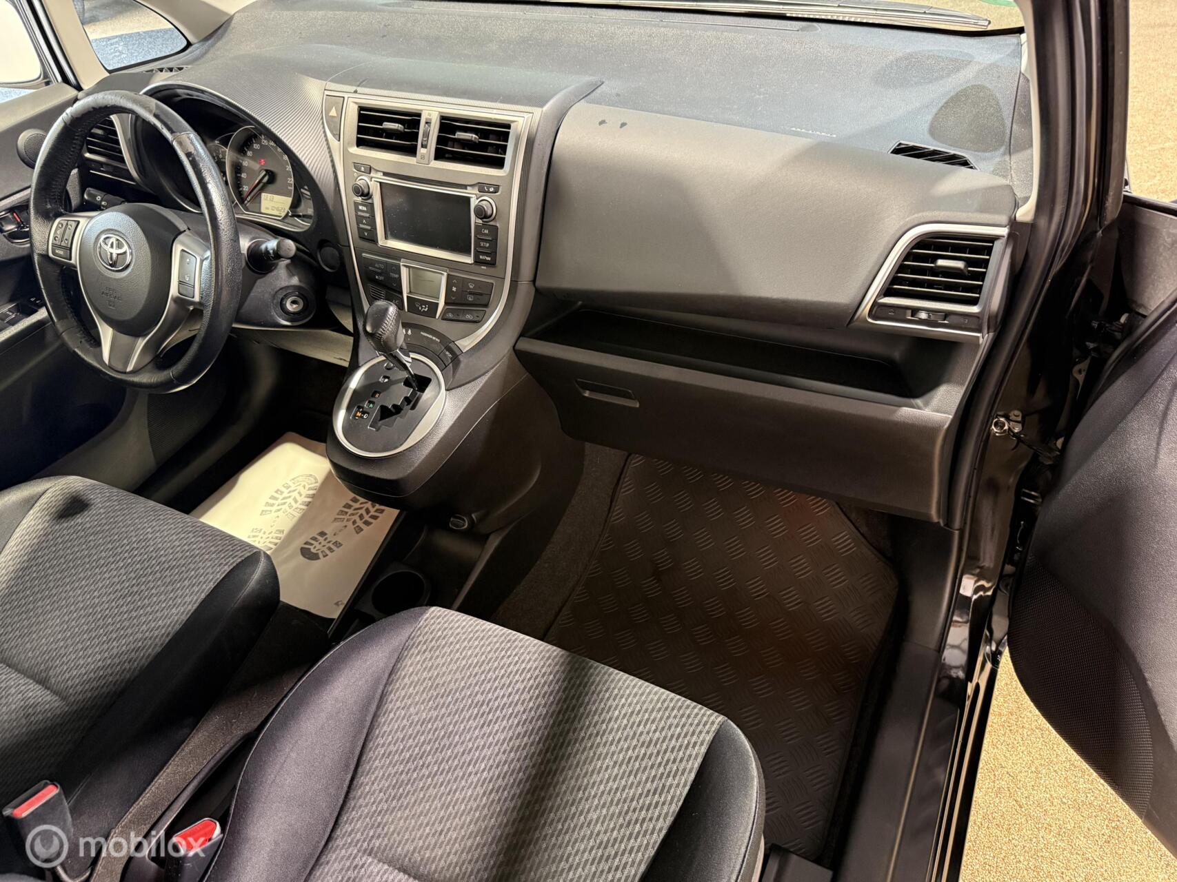 Foto van Toyota Toyota Verso-s
