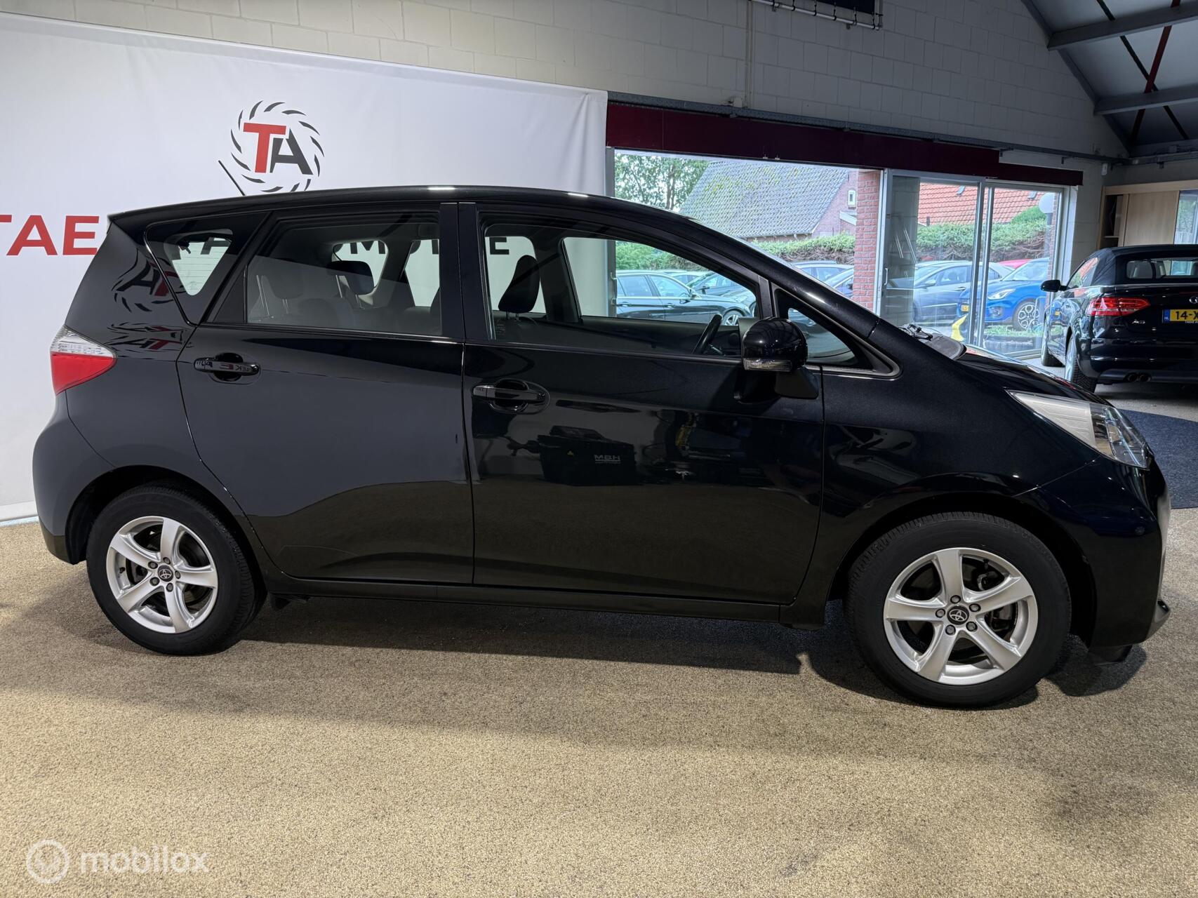 Foto van Toyota Toyota Verso-s