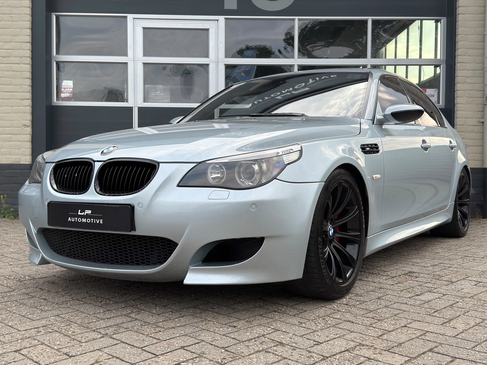 Foto van BMW M5