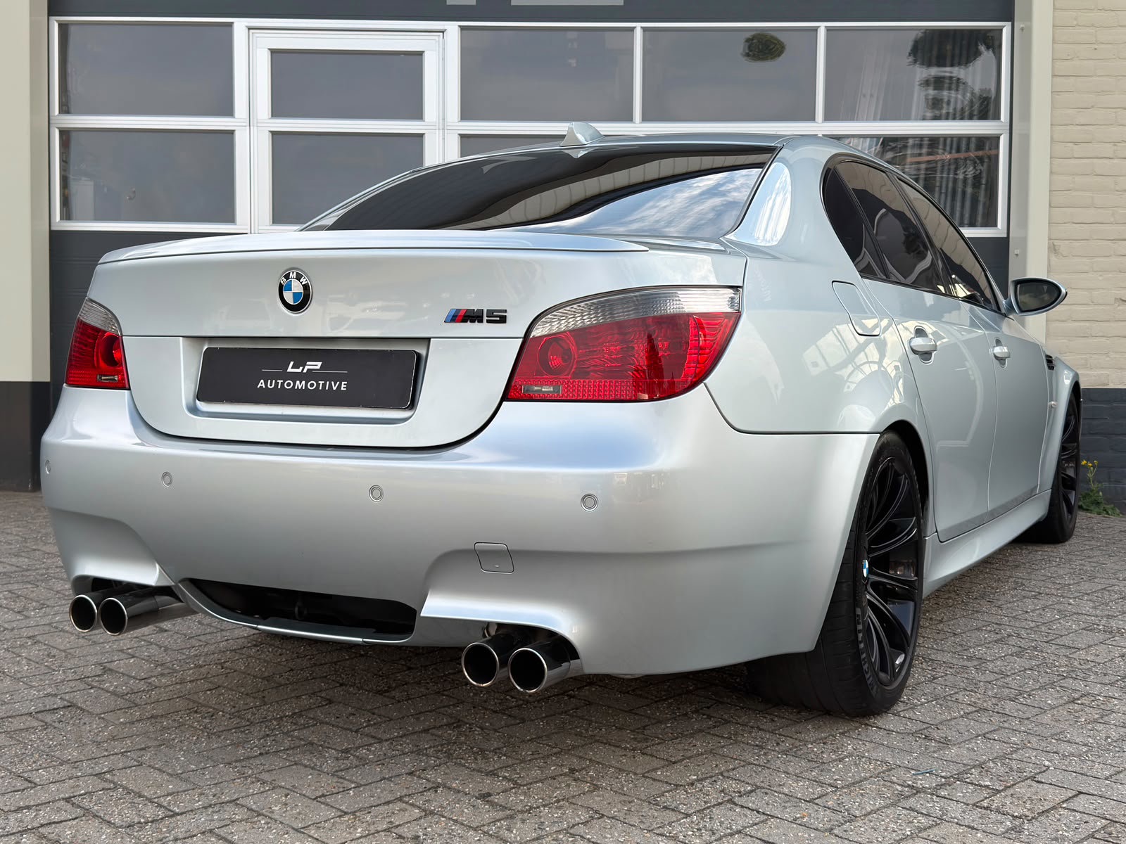 Foto van BMW M5