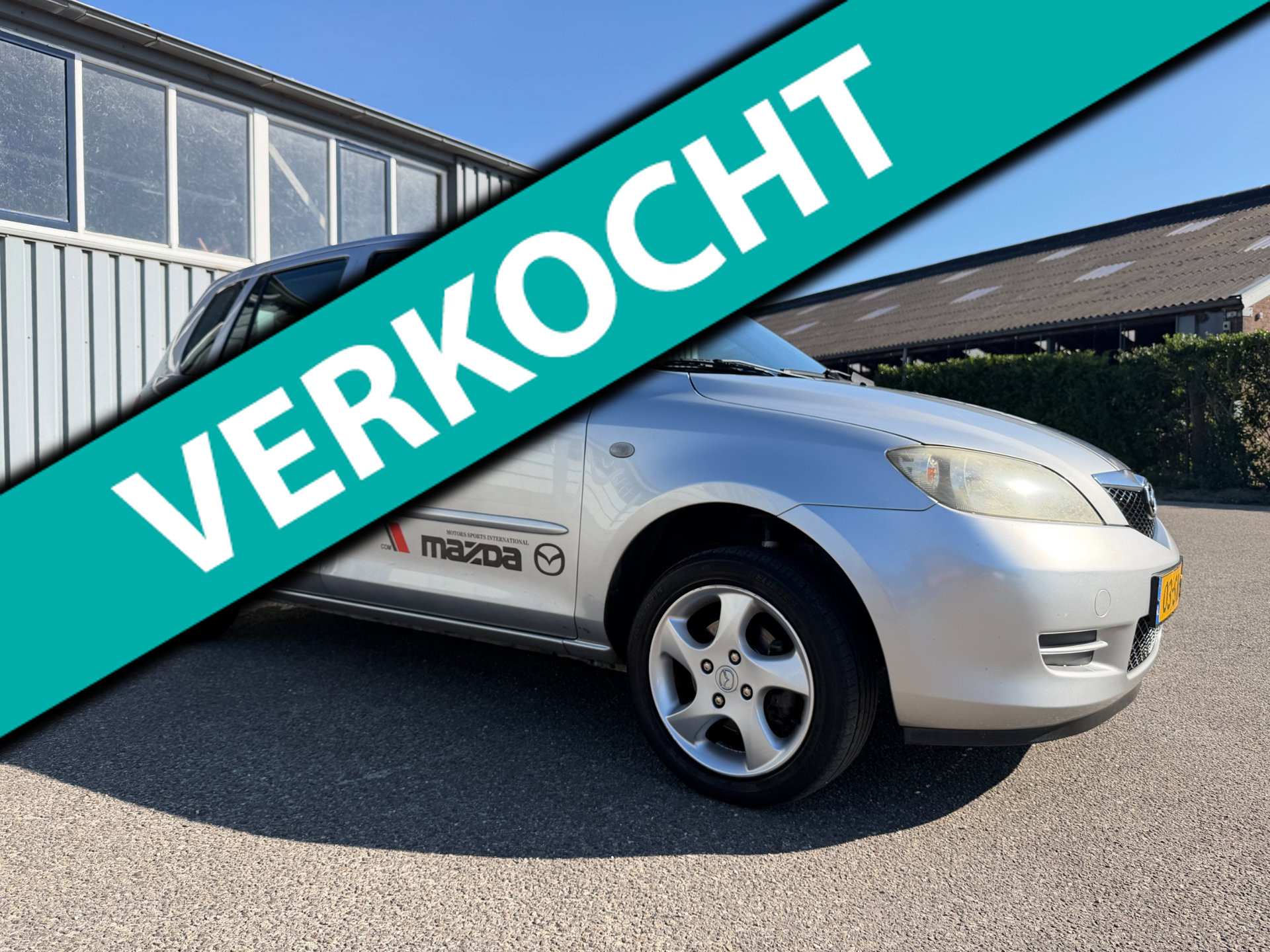 Mazda Mazda 2 1.4 Exclusive | AIRCO | APK 6/27 | ELEKTRISCHE RAMEN 2006 - voorkant