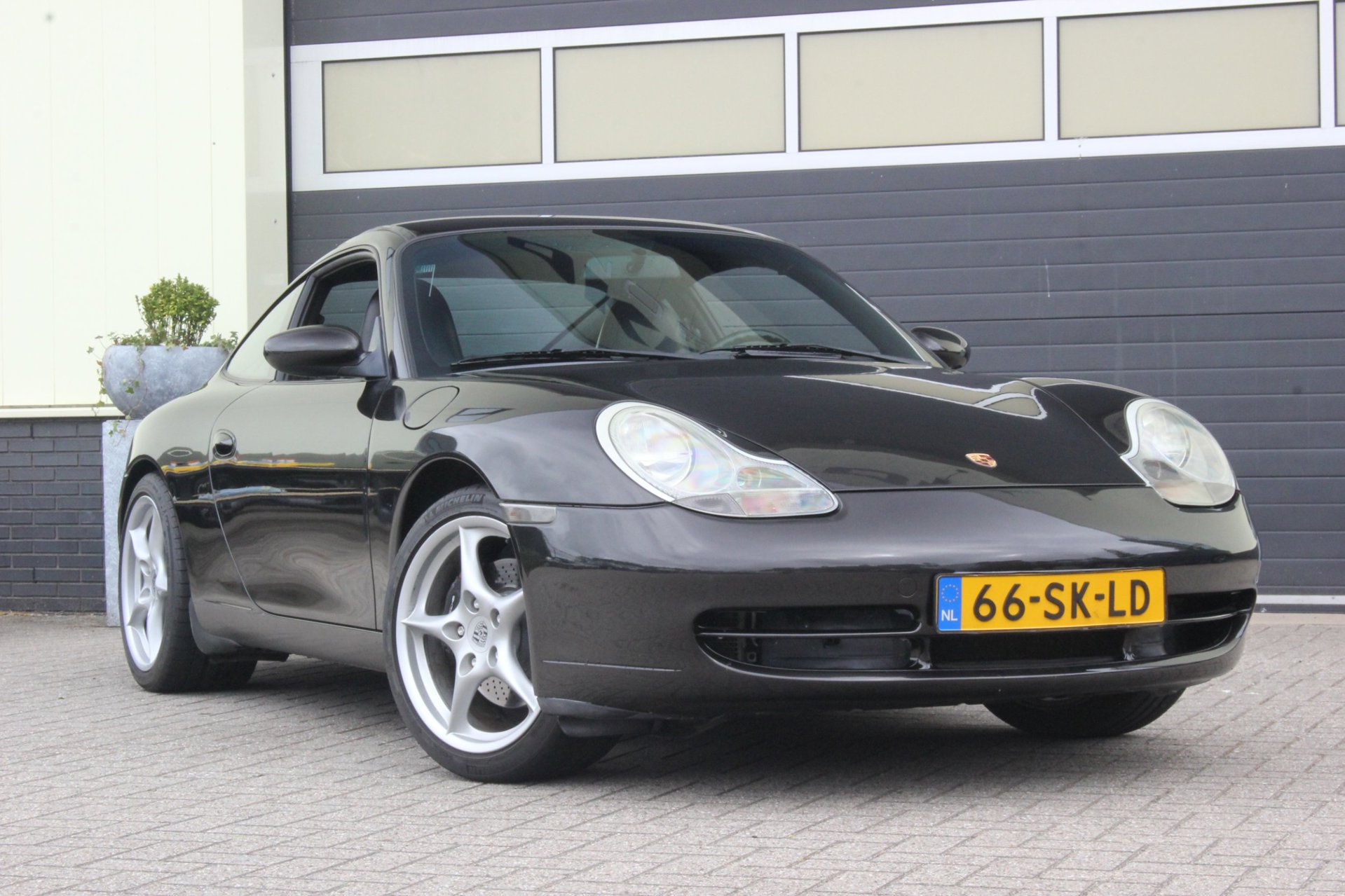 Foto van Porsche 911 Carrera
