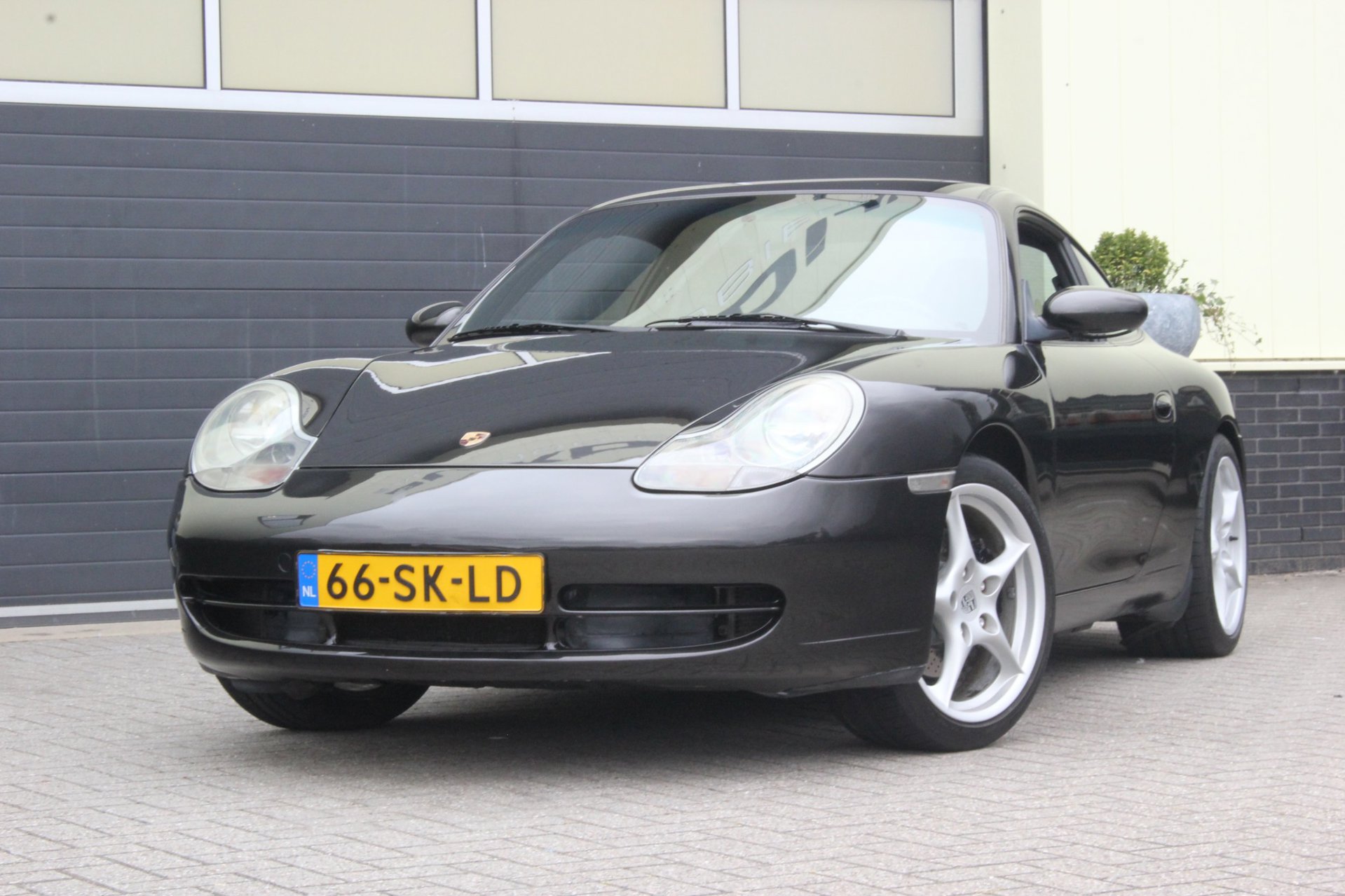 Foto van Porsche 911 Carrera