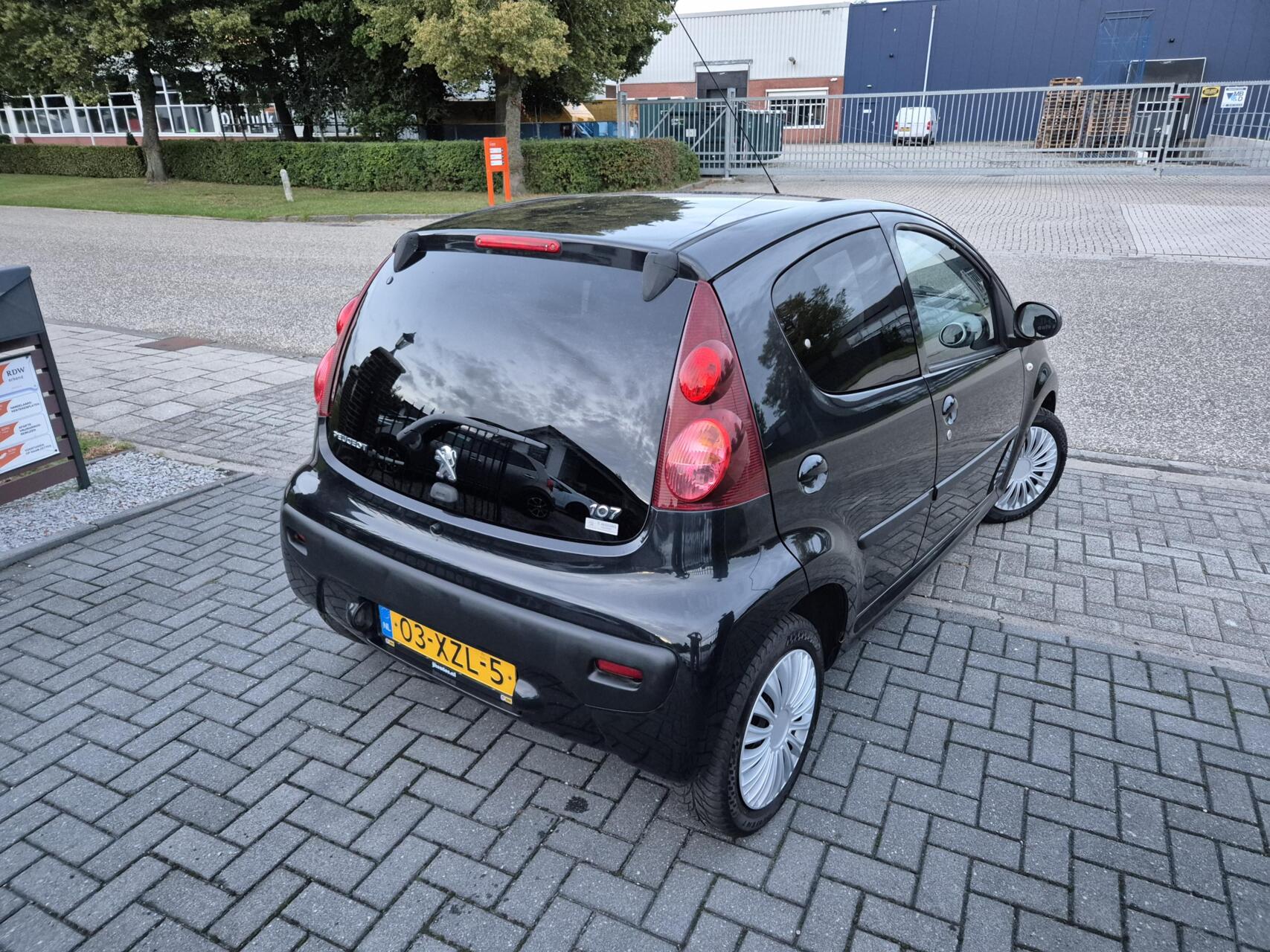 Foto van Peugeot Peugeot 107