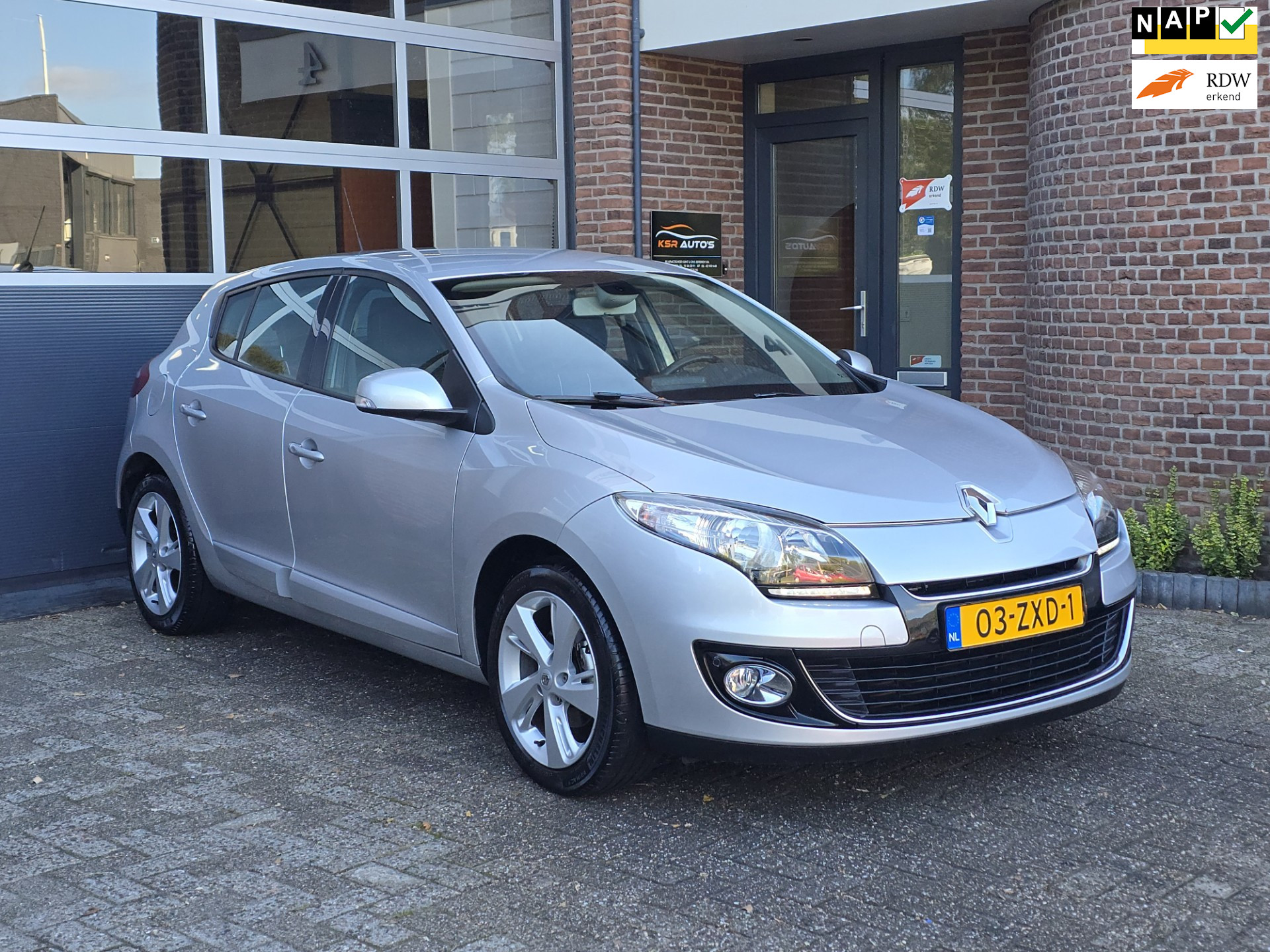 Renault Megane 1.2 TCe Collection 1e Eigenaar |Nette staat |Nap 2013 - voorkant