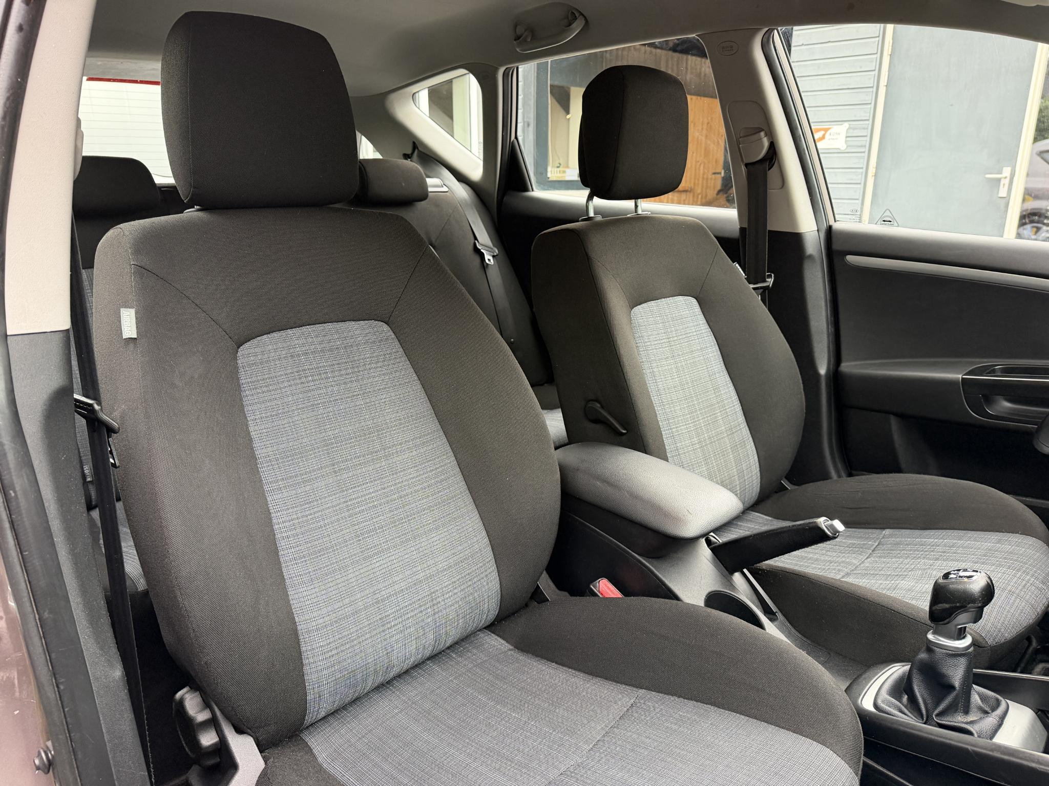 Foto van Kia Cee D