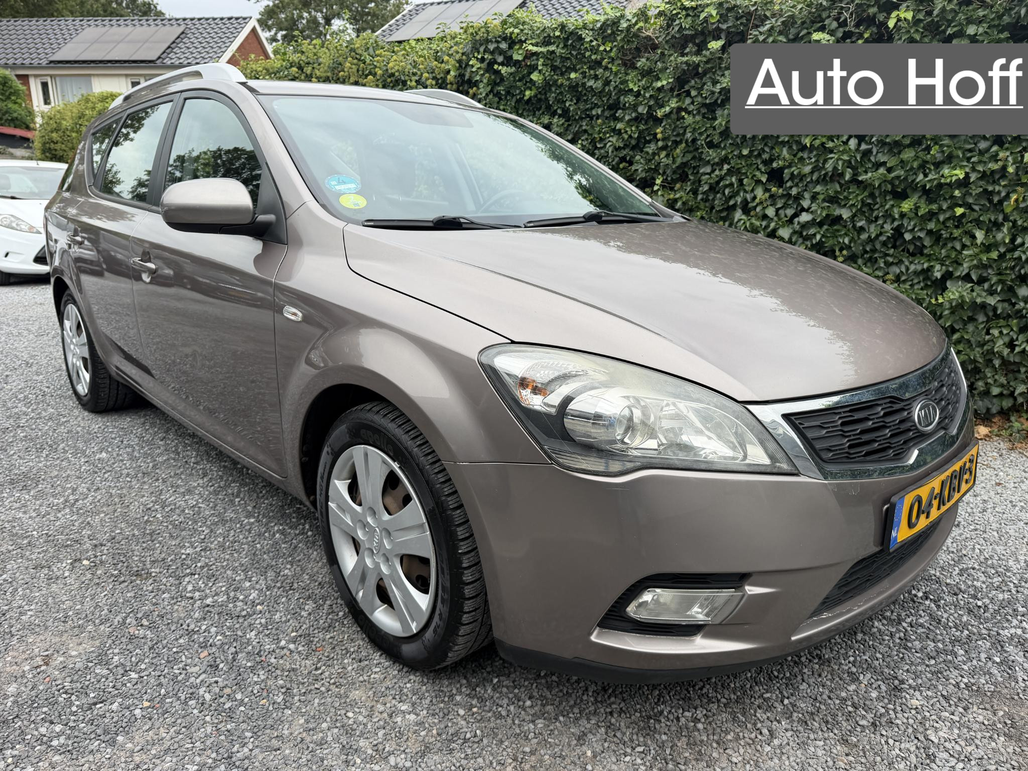 Kia Cee D 1.6 CVVT X-ecutive 2009 - voorkant