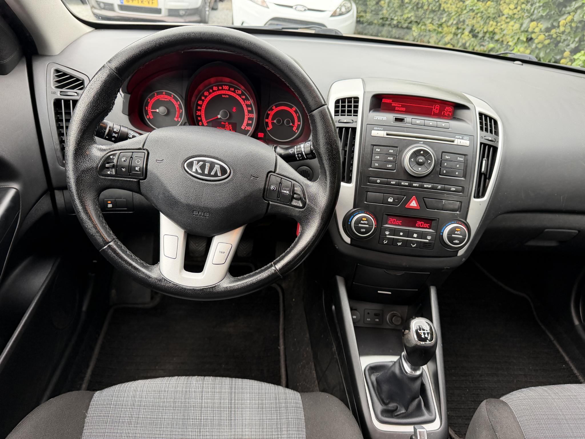 Foto van Kia Cee D