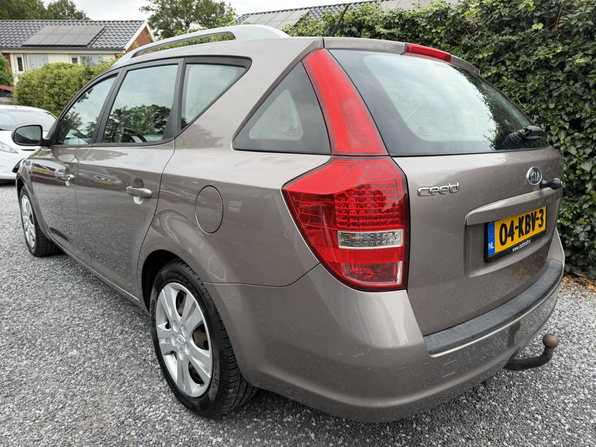 Foto van Kia Cee D