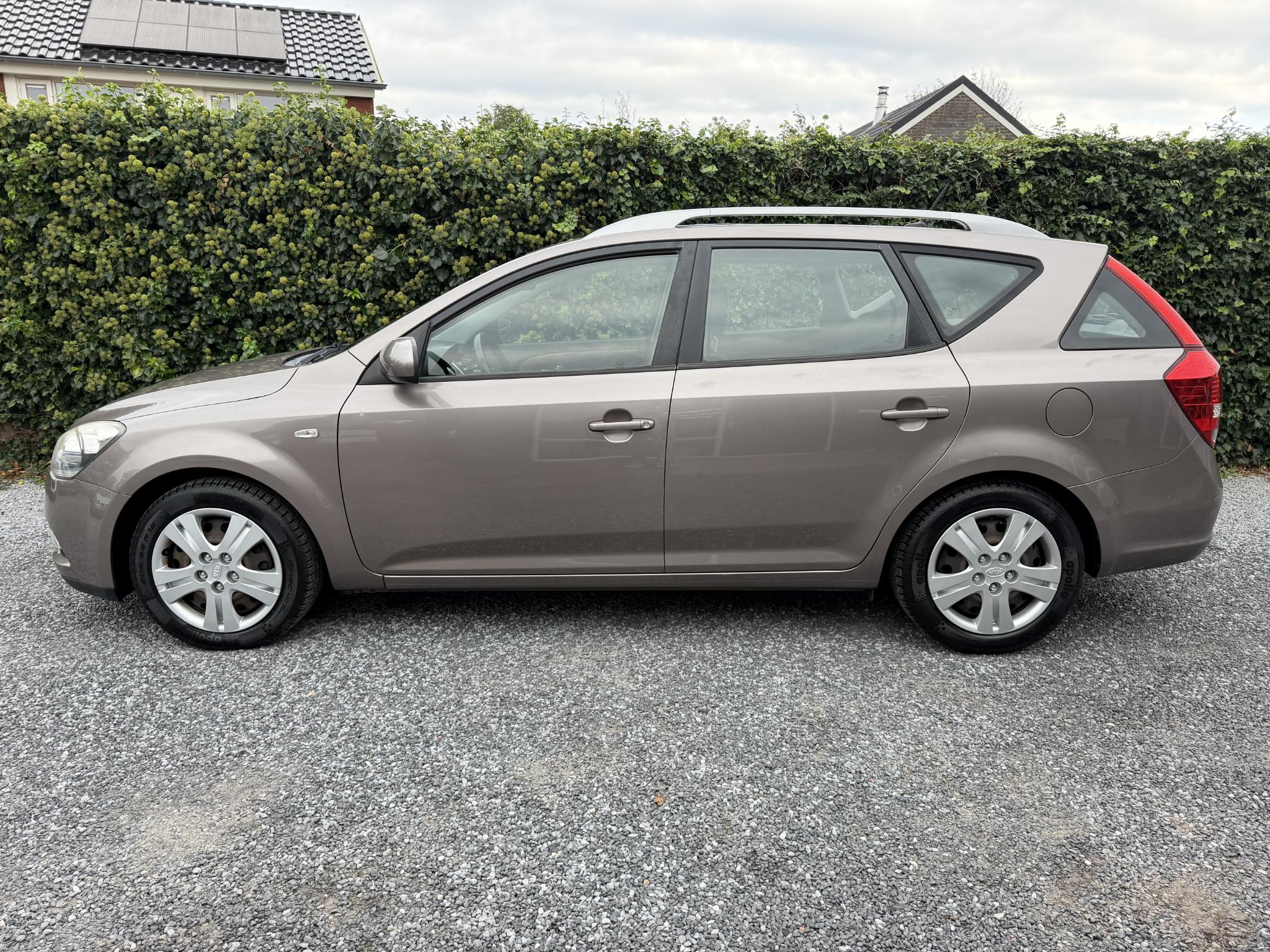 Foto van Kia Cee D