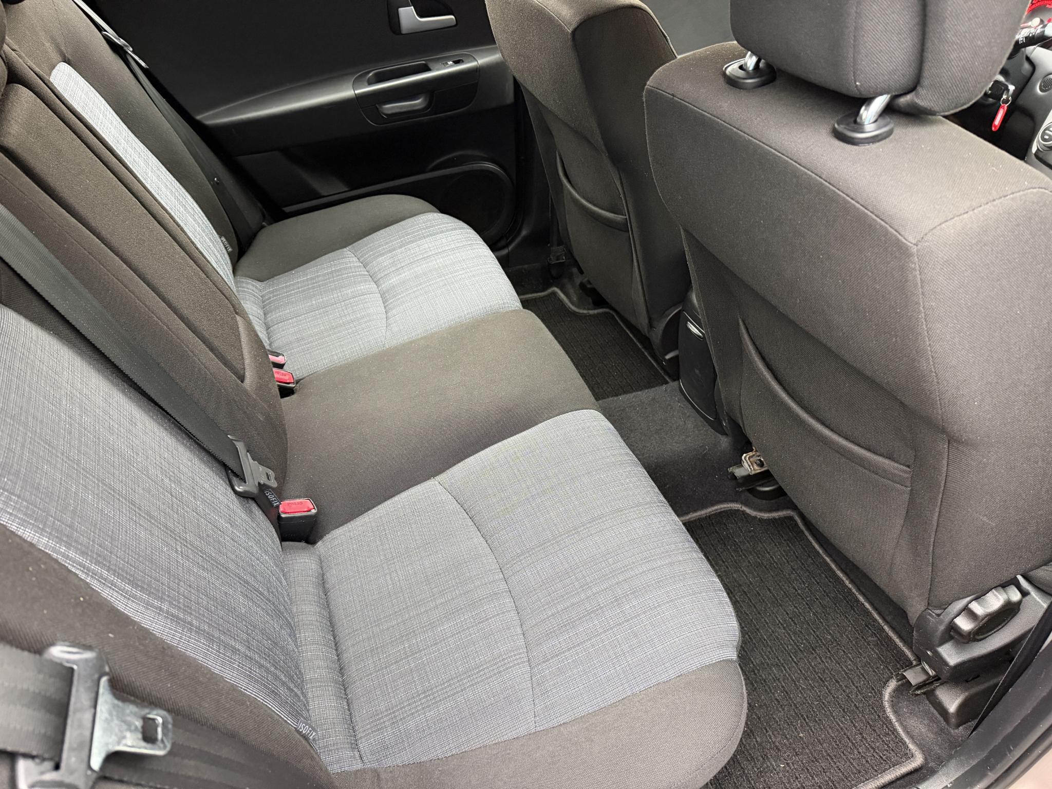 Foto van Kia Cee D