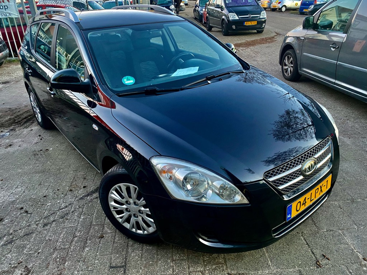 Kia Cee D 1.6 Fifteen 2009 - voorkant
