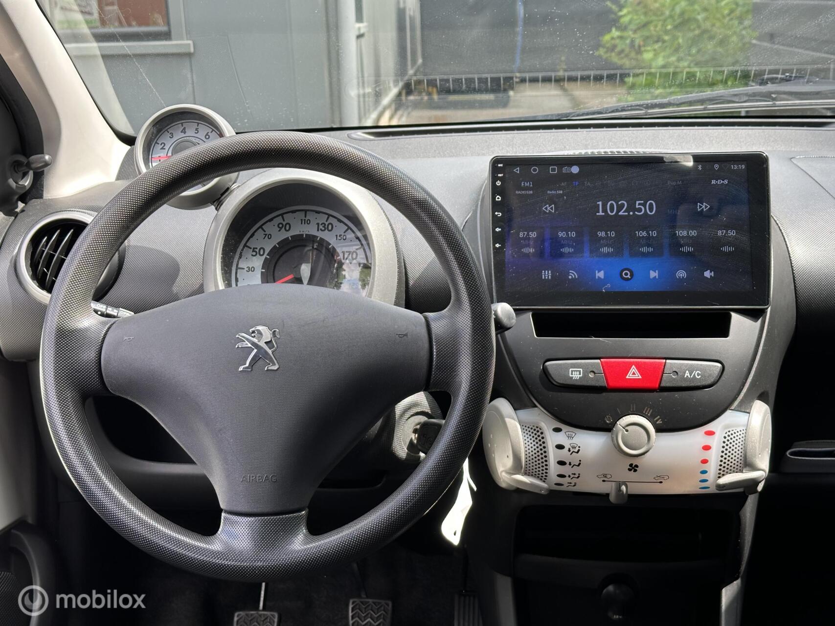 Foto van Peugeot Peugeot 107