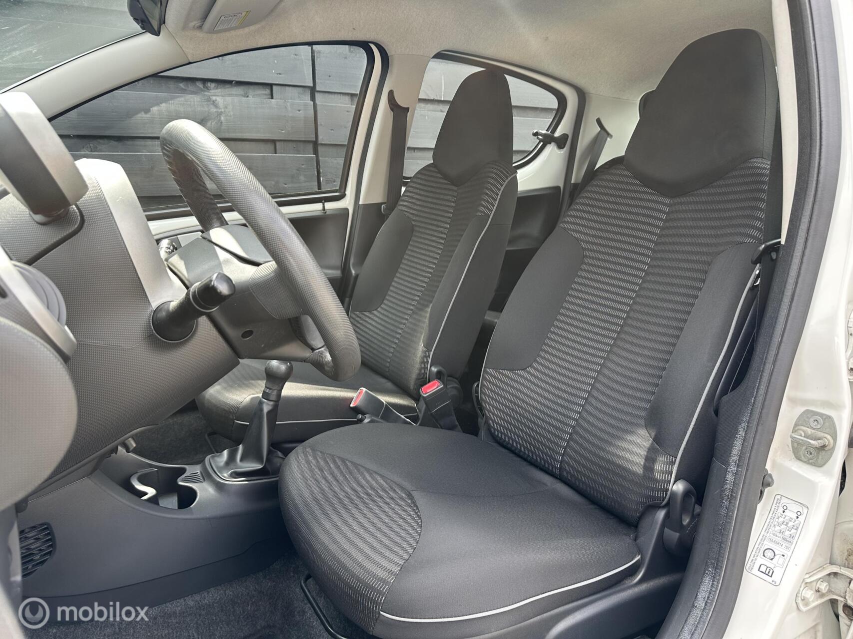 Foto van Peugeot Peugeot 107