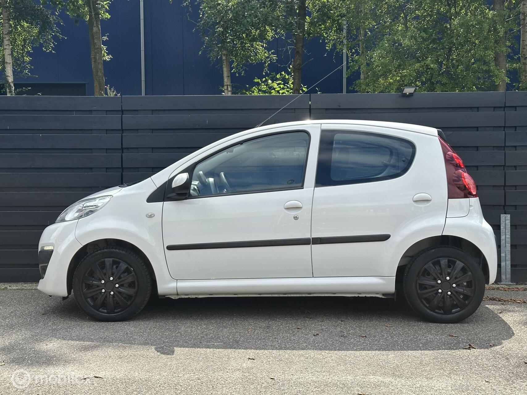 Foto van Peugeot Peugeot 107
