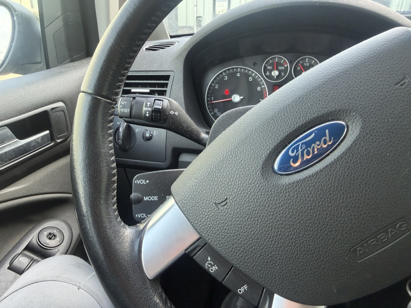 Foto van Ford Focus C-max