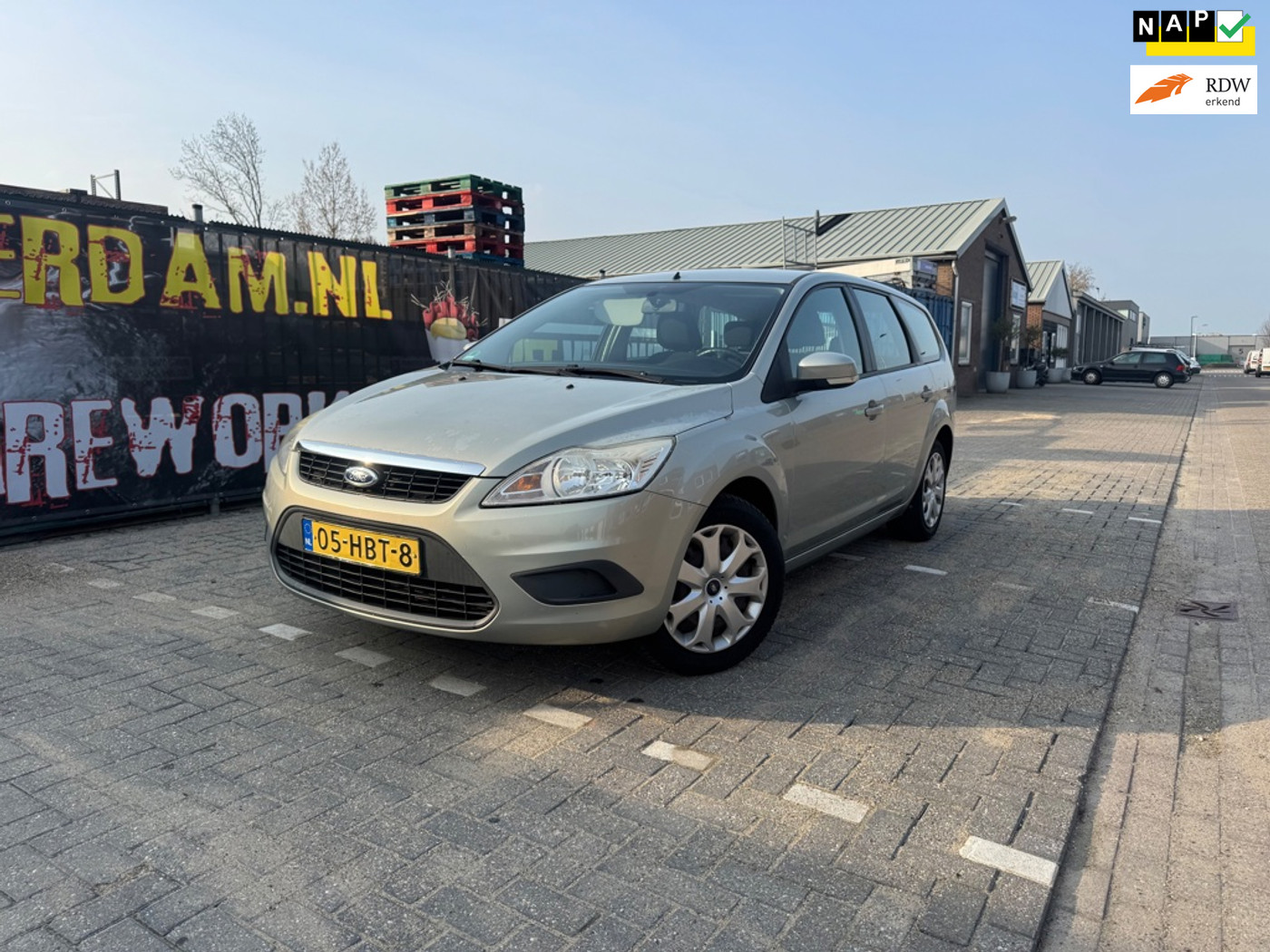 Ford Focus 1.6 Trend Airco Nw Apk tot 07-2027 2008 - voorkant