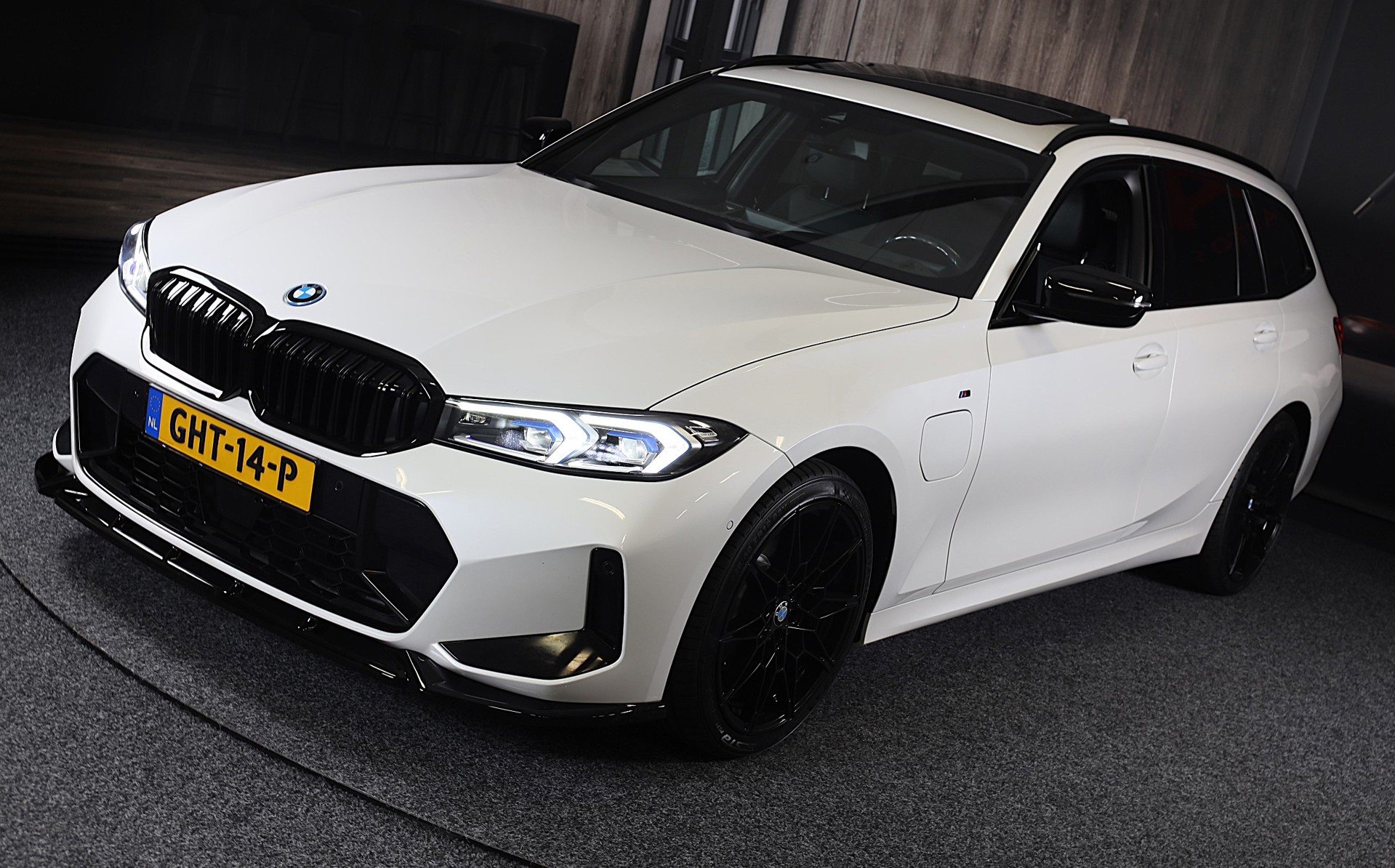 Foto van BMW 320e