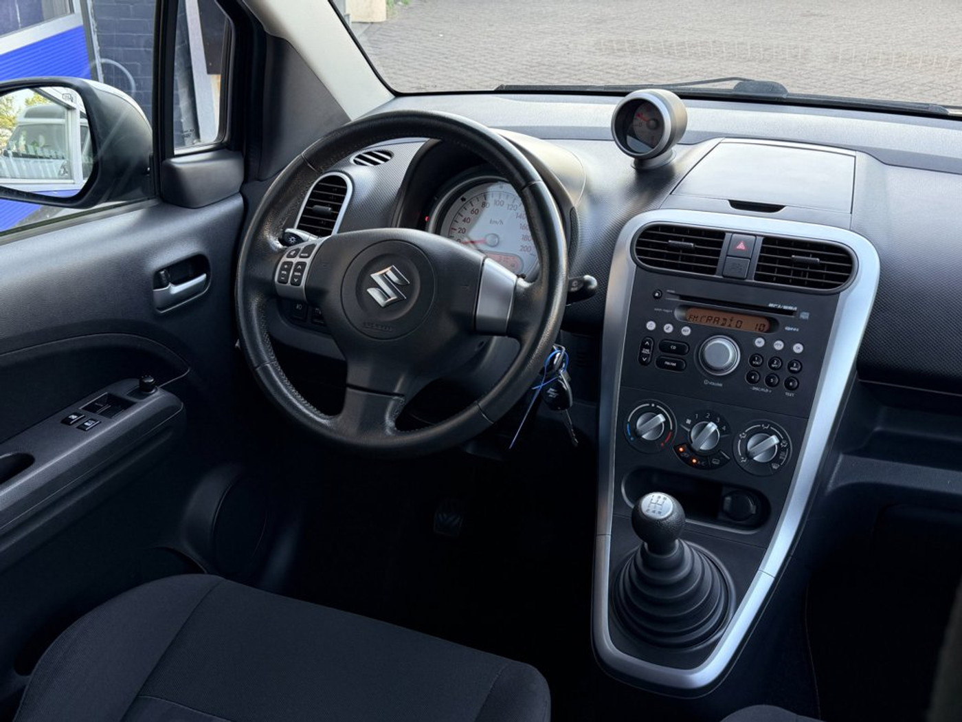 Foto van Suzuki Splash