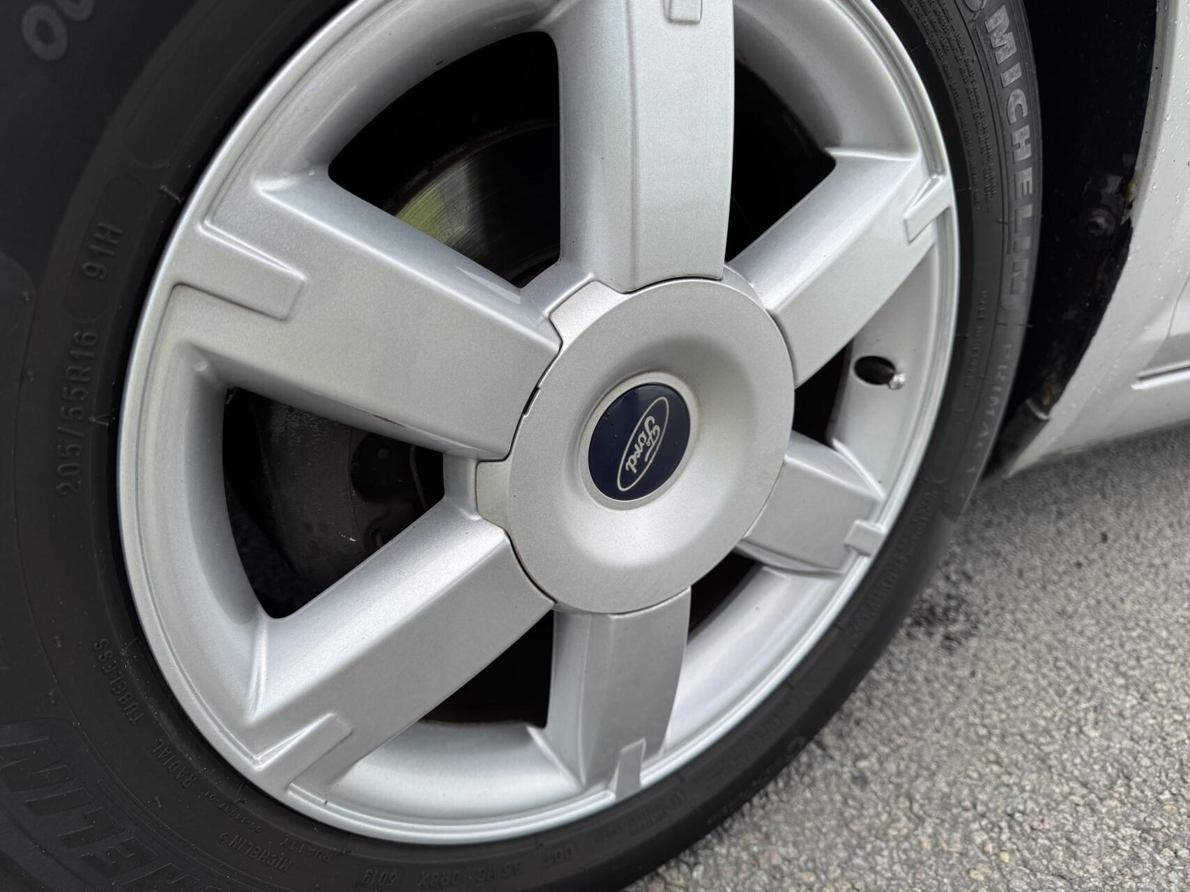 Foto van Ford Focus C-max
