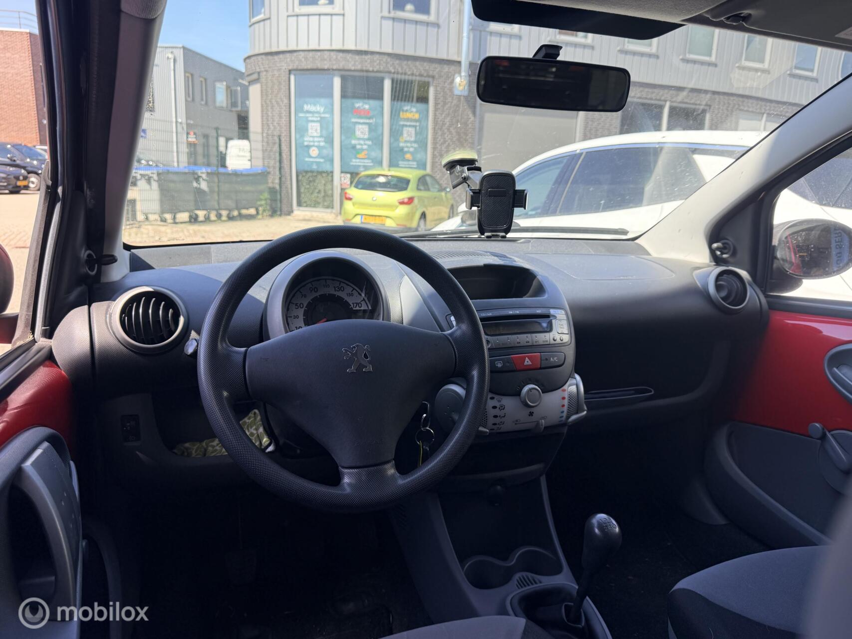 Foto van Peugeot Peugeot 107