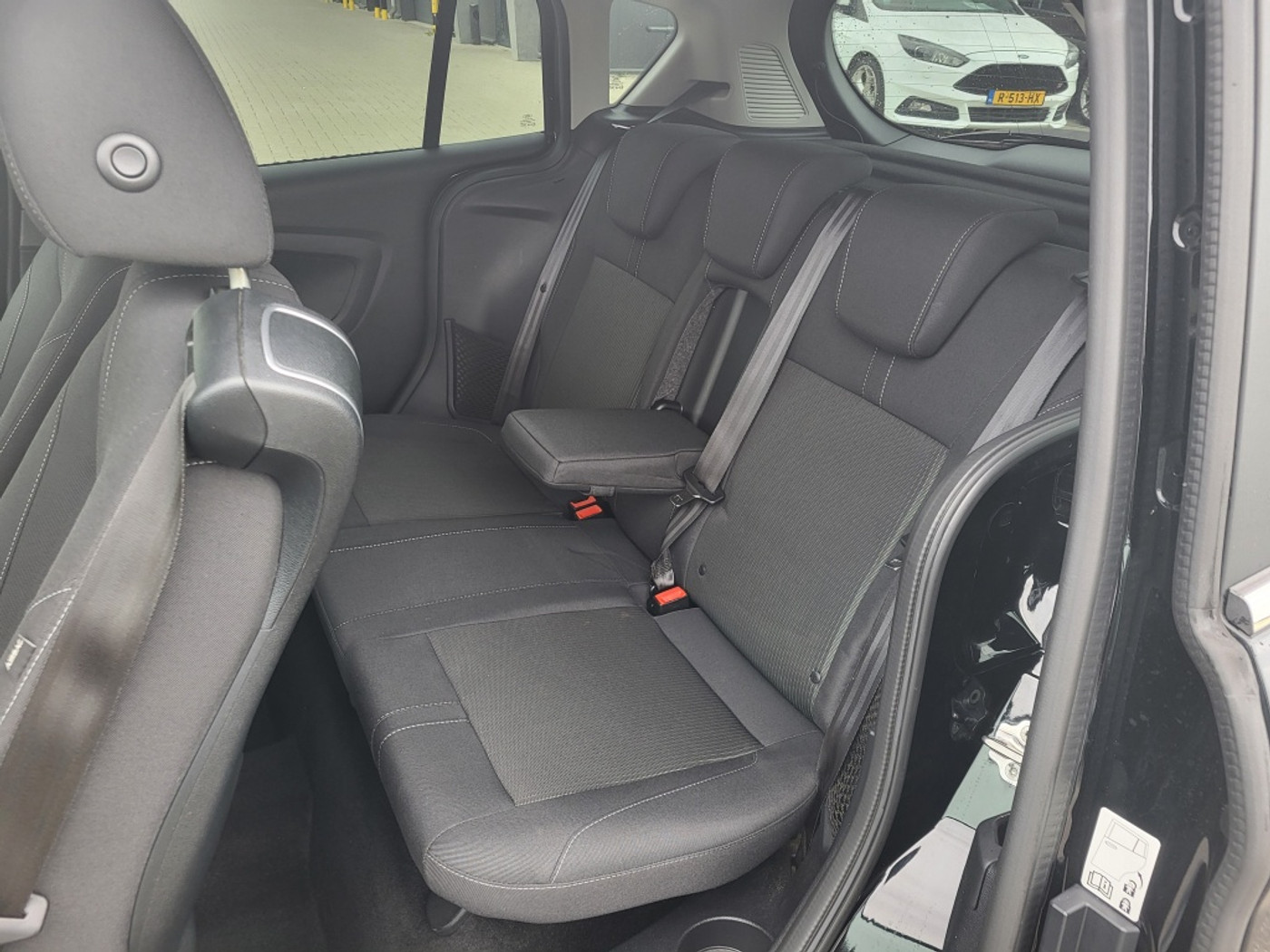 Foto van Ford B-max