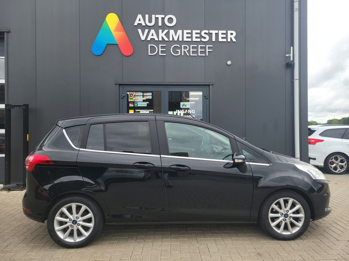 Foto van Ford B-max