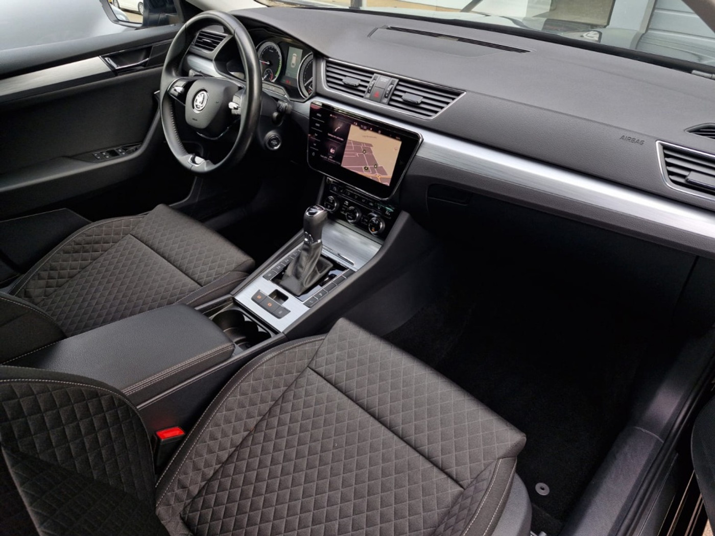 Foto van Skoda Superb