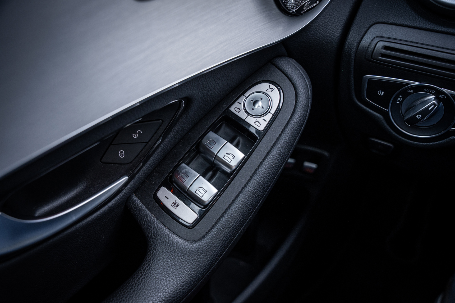 Foto van Mercedes-Benz GLC 300 E 4Matic