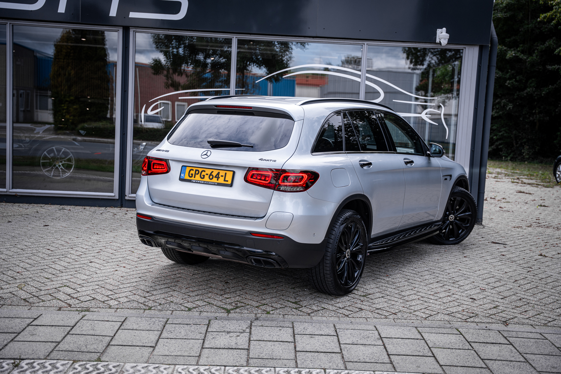 Foto van Mercedes-Benz GLC 300 E 4Matic
