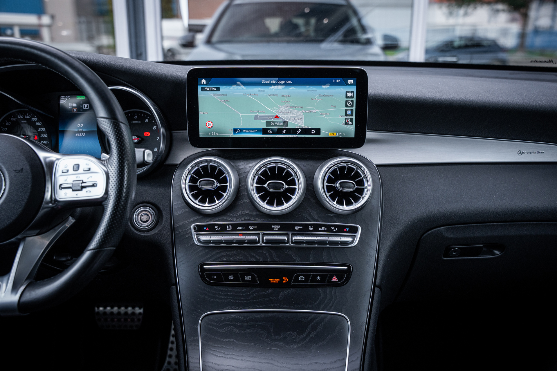 Foto van Mercedes-Benz GLC 300 E 4Matic