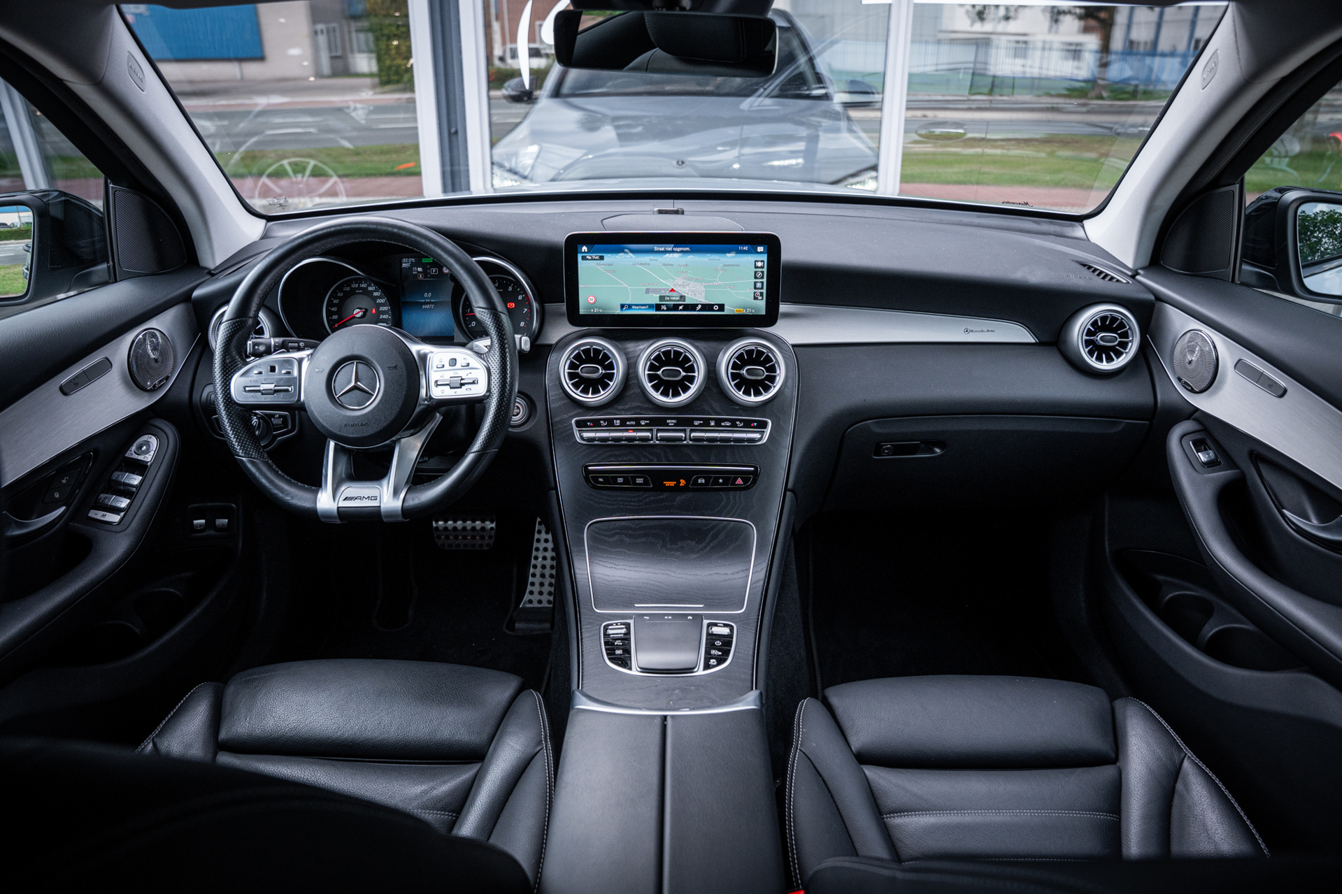 Foto van Mercedes-Benz GLC 300 E 4Matic