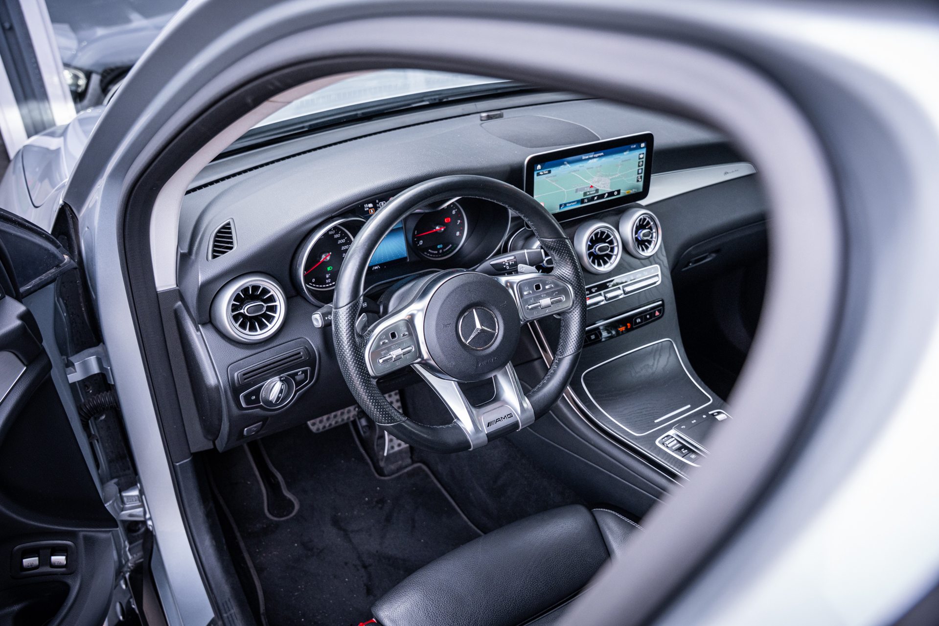 Foto van Mercedes-Benz GLC 300 E 4Matic
