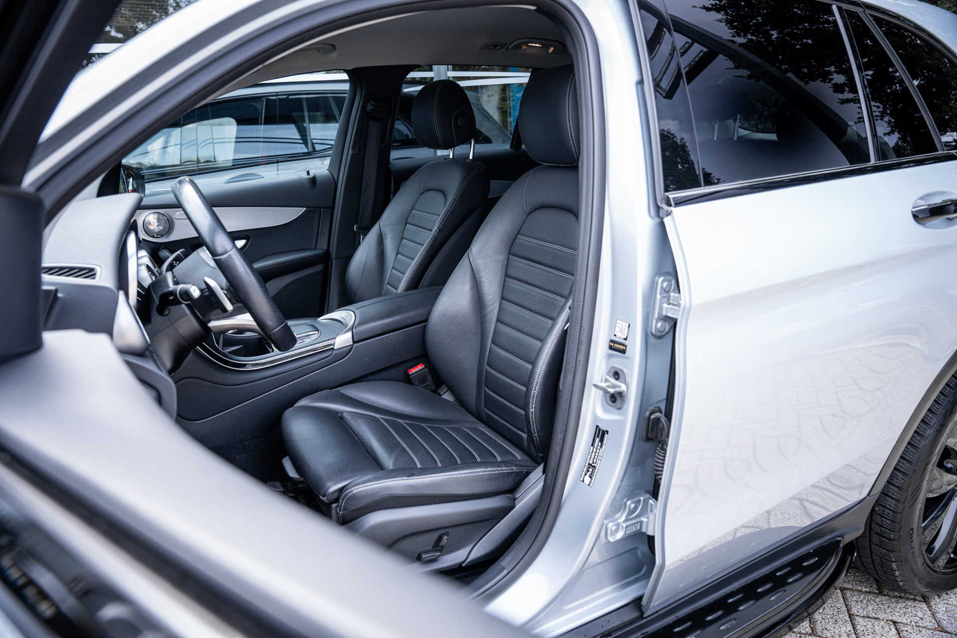 Foto van Mercedes-Benz GLC 300 E 4Matic