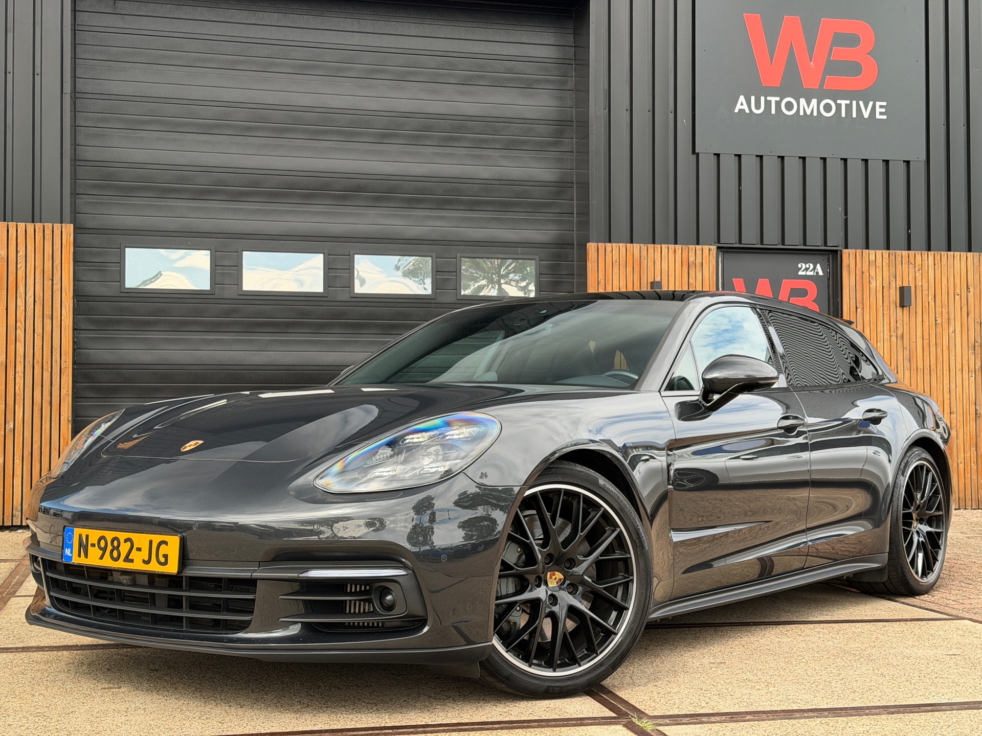 Foto van Porsche Panamera Sport Turismo