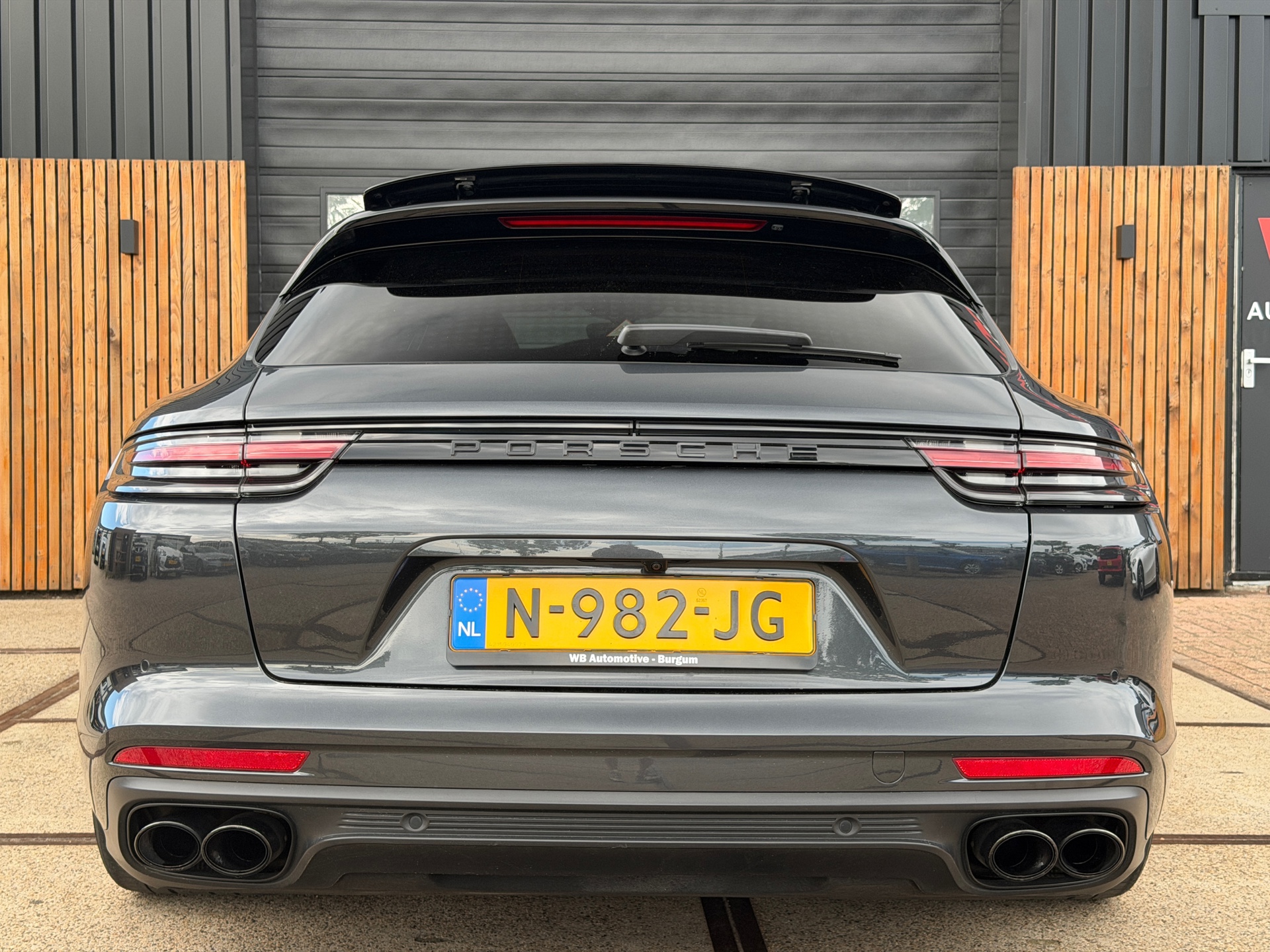 Foto van Porsche Panamera Sport Turismo