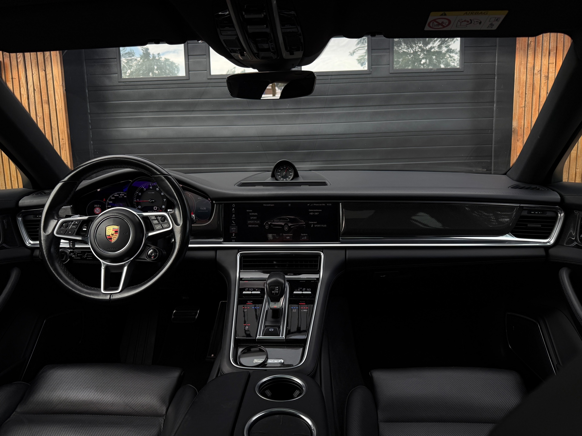 Foto van Porsche Panamera Sport Turismo