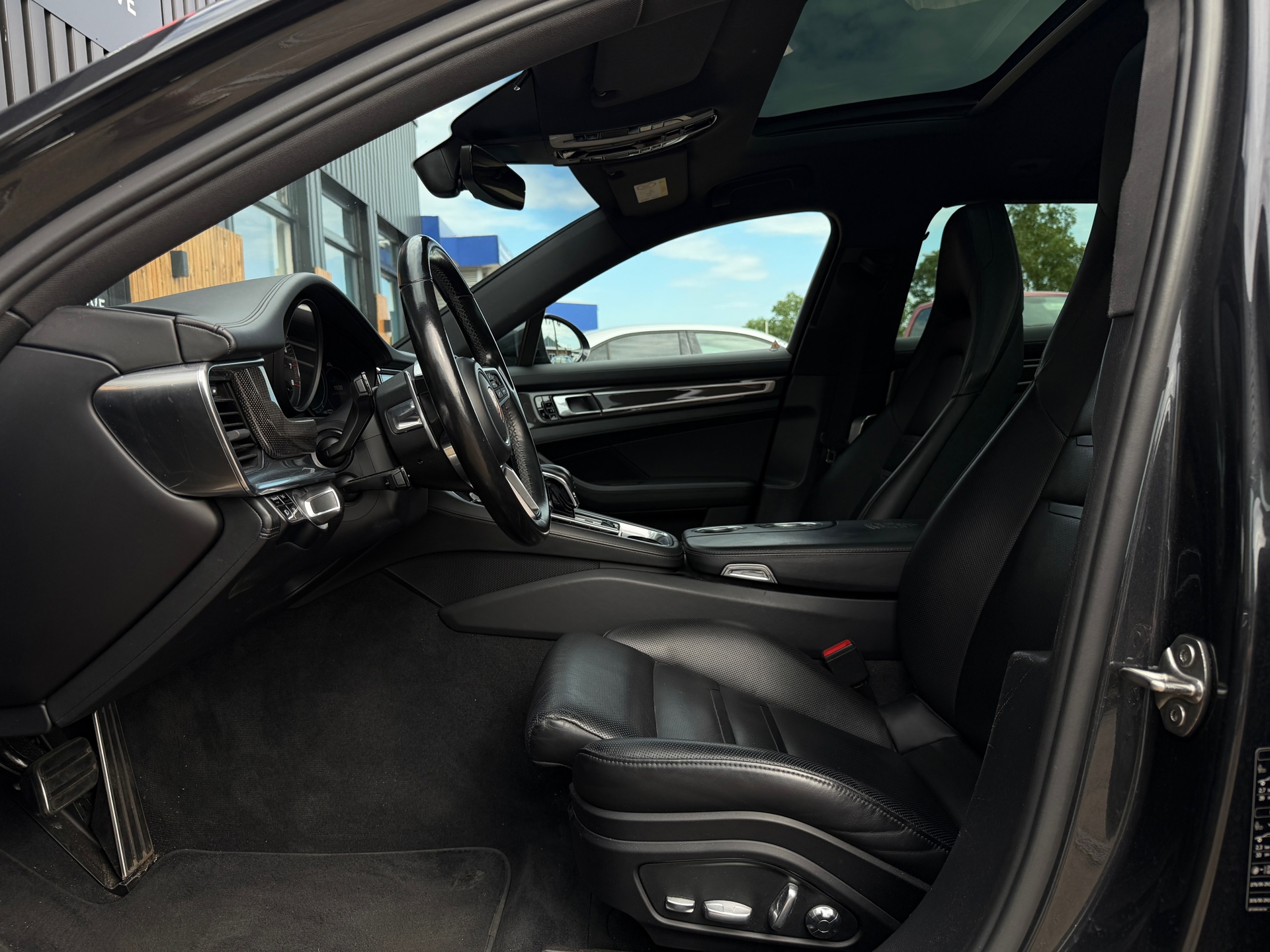 Foto van Porsche Panamera Sport Turismo