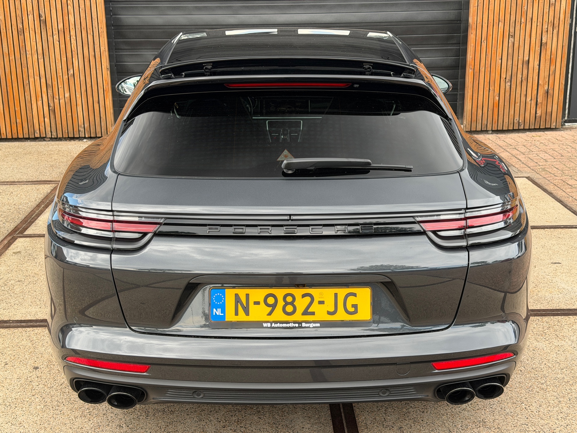 Foto van Porsche Panamera Sport Turismo