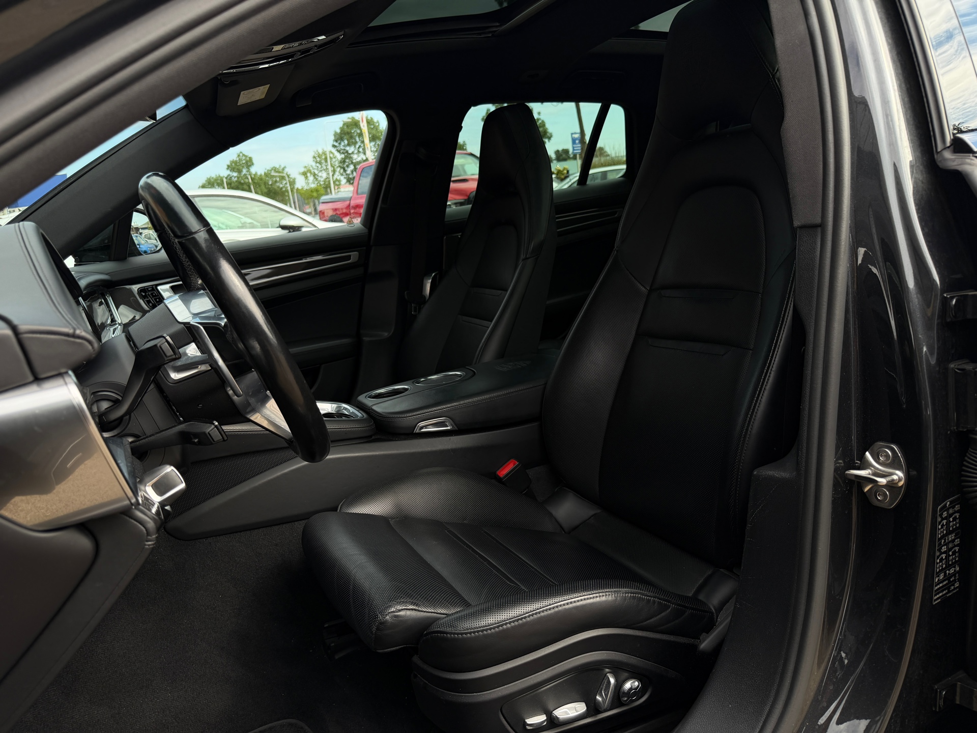 Foto van Porsche Panamera Sport Turismo